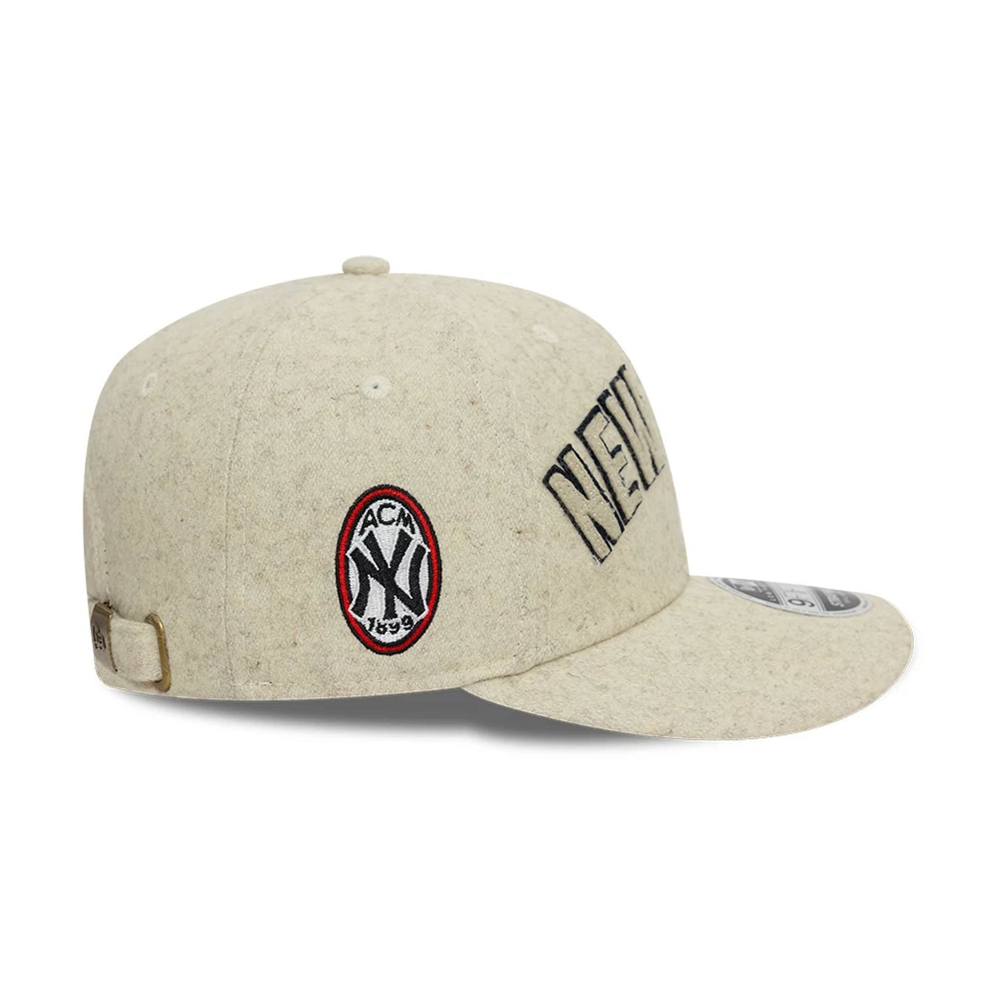 This is a AC Milan x New York Yankees Wordmark Stone Low Profile 9FIFTY Strapback Adjustable Cap 6