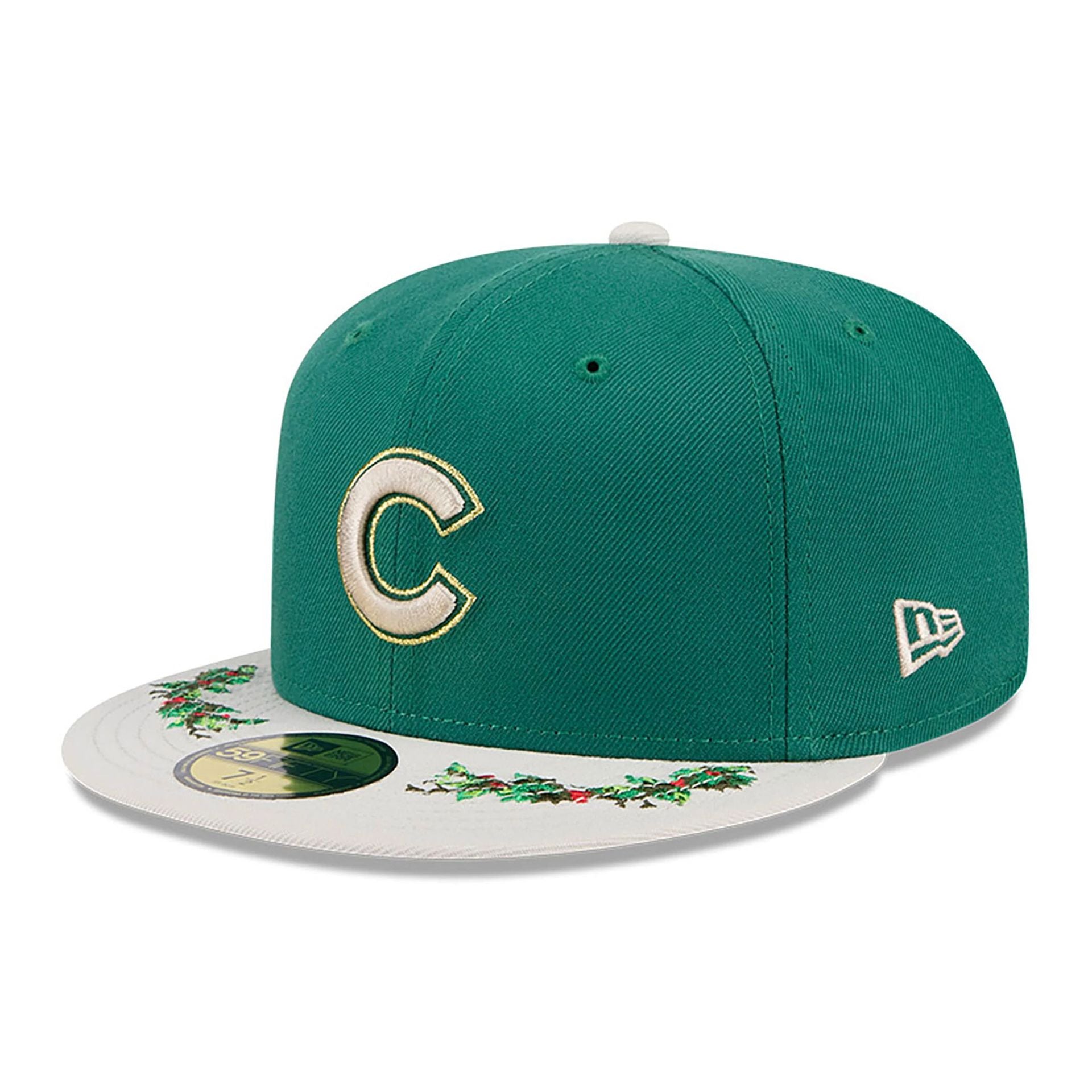 This is a Chicago Cubs Novelty Holly Green 59FIFTY Fitted Cap 4