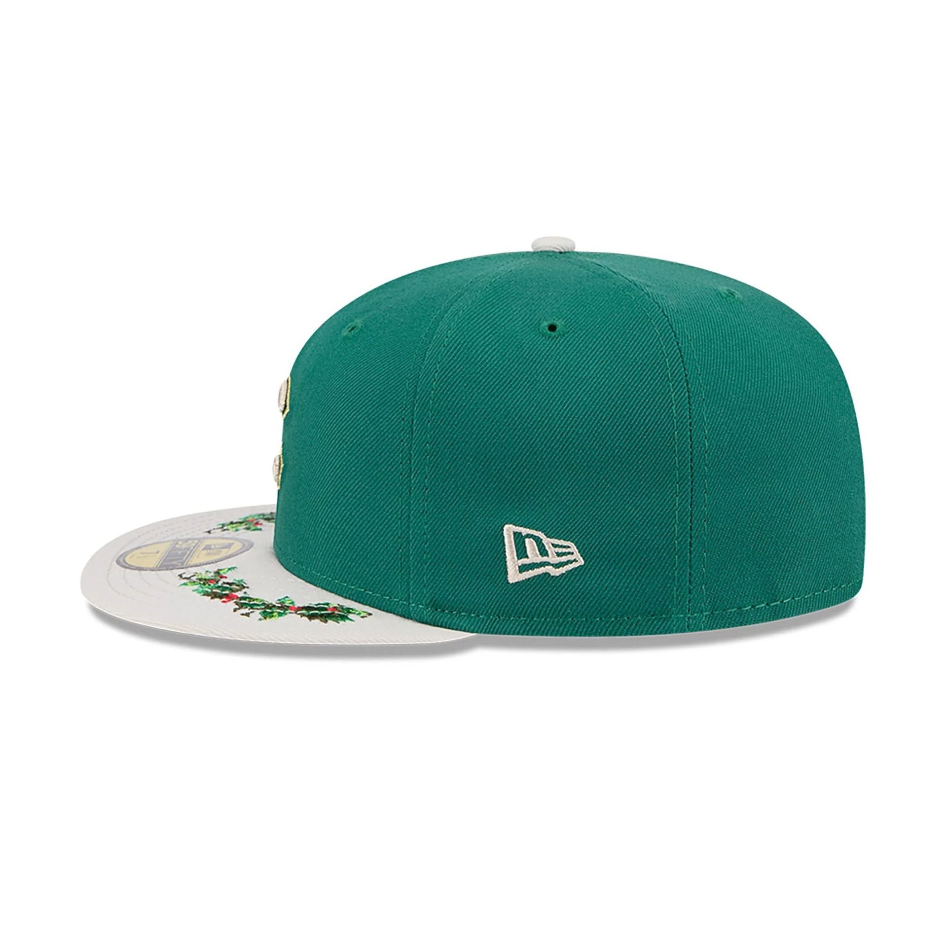 This is a Chicago Cubs Novelty Holly Green 59FIFTY Fitted Cap 7