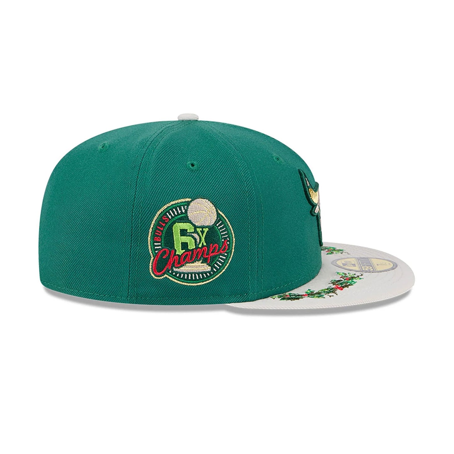 This is a Chicago Bulls Novelty Holly Green 59FIFTY Fitted Cap 6