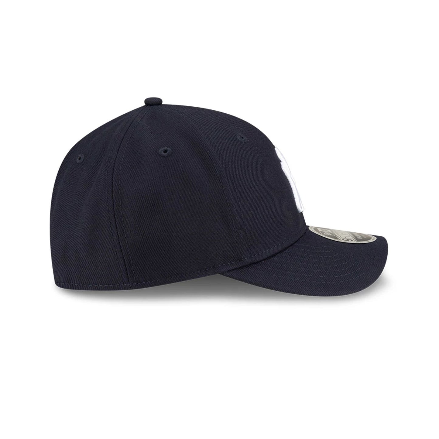 This is a New York Yankees MLB Player Replica Navy 9FORTY M-Crown Adjustable Cap 6