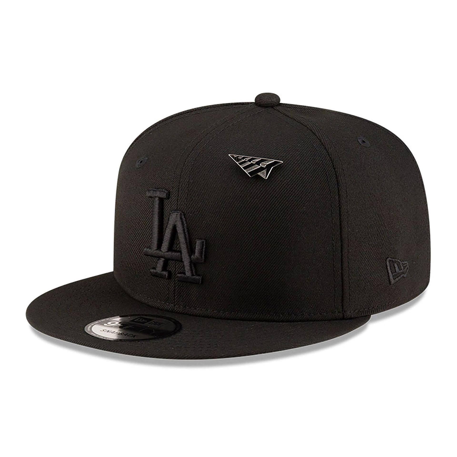 This is a LA Dodgers Paper Planes x MLB Black 9FIFTY Snapback Cap 1