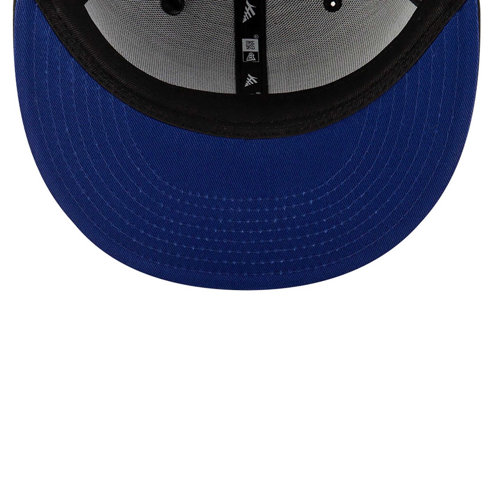 This is a LA Dodgers Paper Planes x MLB Black 9FIFTY Snapback Cap 2