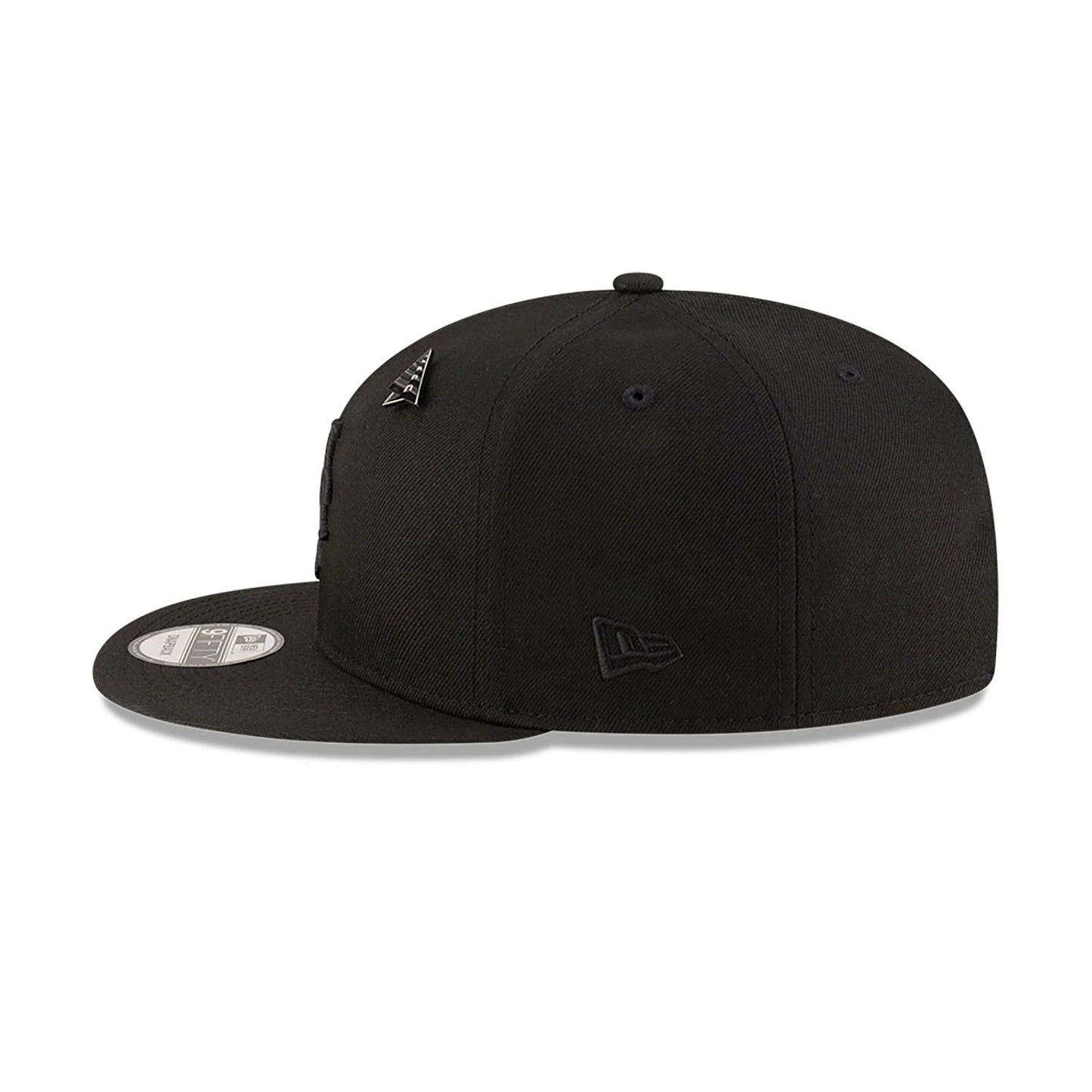 This is a New York Mets Paper Planes x MLB Black 9FIFTY Snapback Cap 6