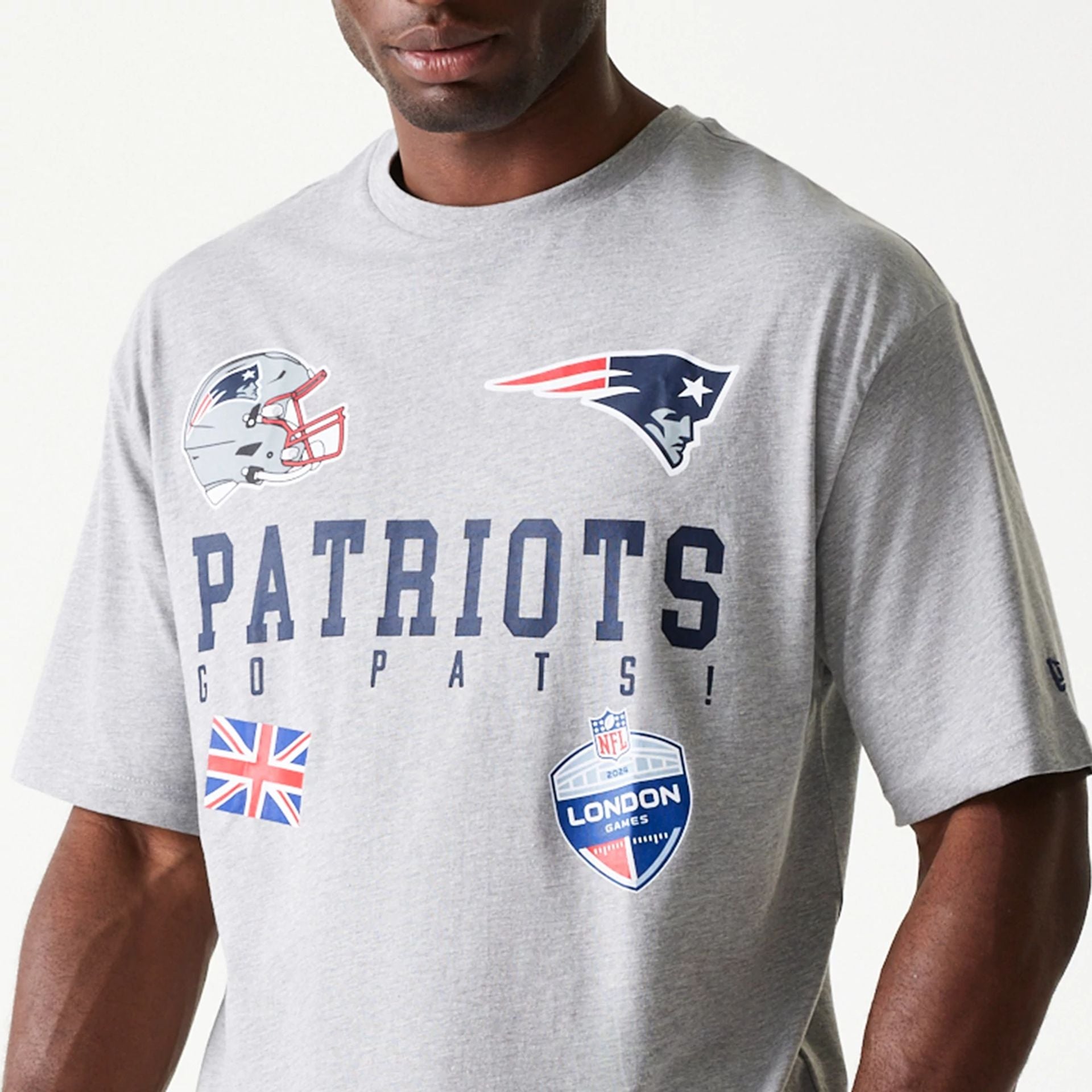 The Male model is wearing New England Patriots NFL Games Collegiate Grey Oversized T-Shirt 2