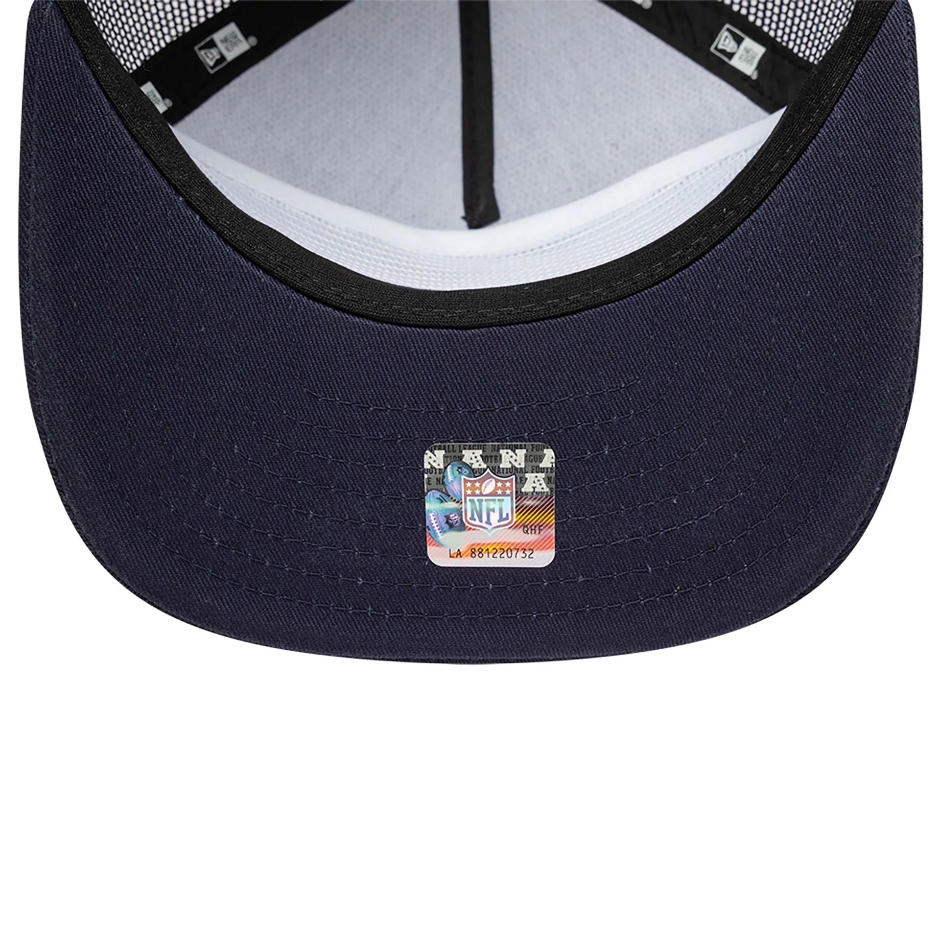 This is a Chicago Bears NFL International Series Games 2024 Navy Golfer Adjustable Cap 5