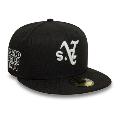 This is a Oakland Athletics Halloween Glow In The Dark Black 59FIFTY Fitted Cap 1