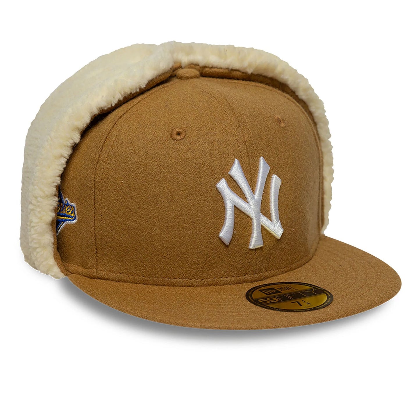 This is a New York Yankees Image Beige Dogear 59FIFTY Fitted Cap 1