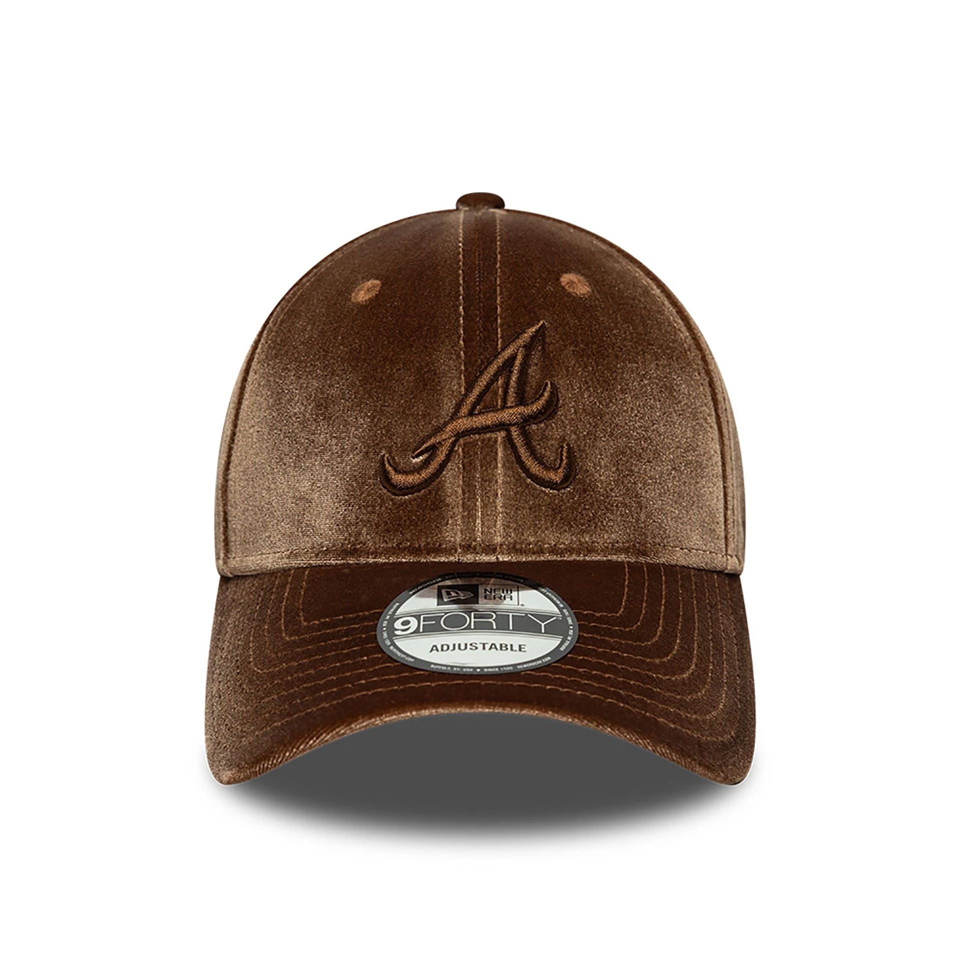 This is a Atlanta Braves Tonal Velvet Pastel Brown 9FORTY Adjustable Cap 2