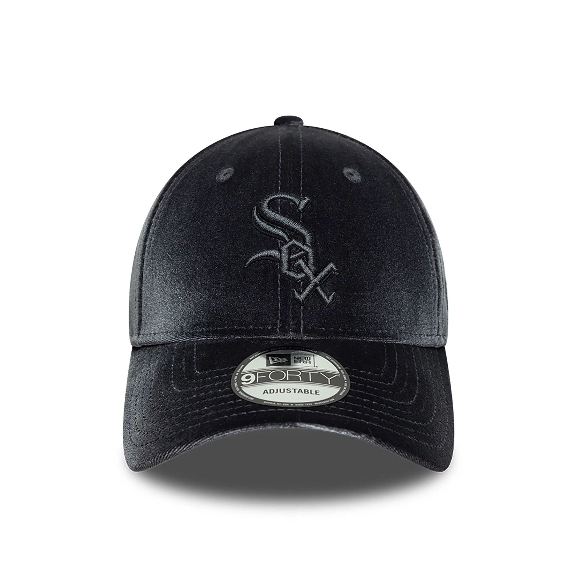 This is a Chicago White Sox Tonal Velvet Dark Grey 9FORTY Adjustable Cap 2