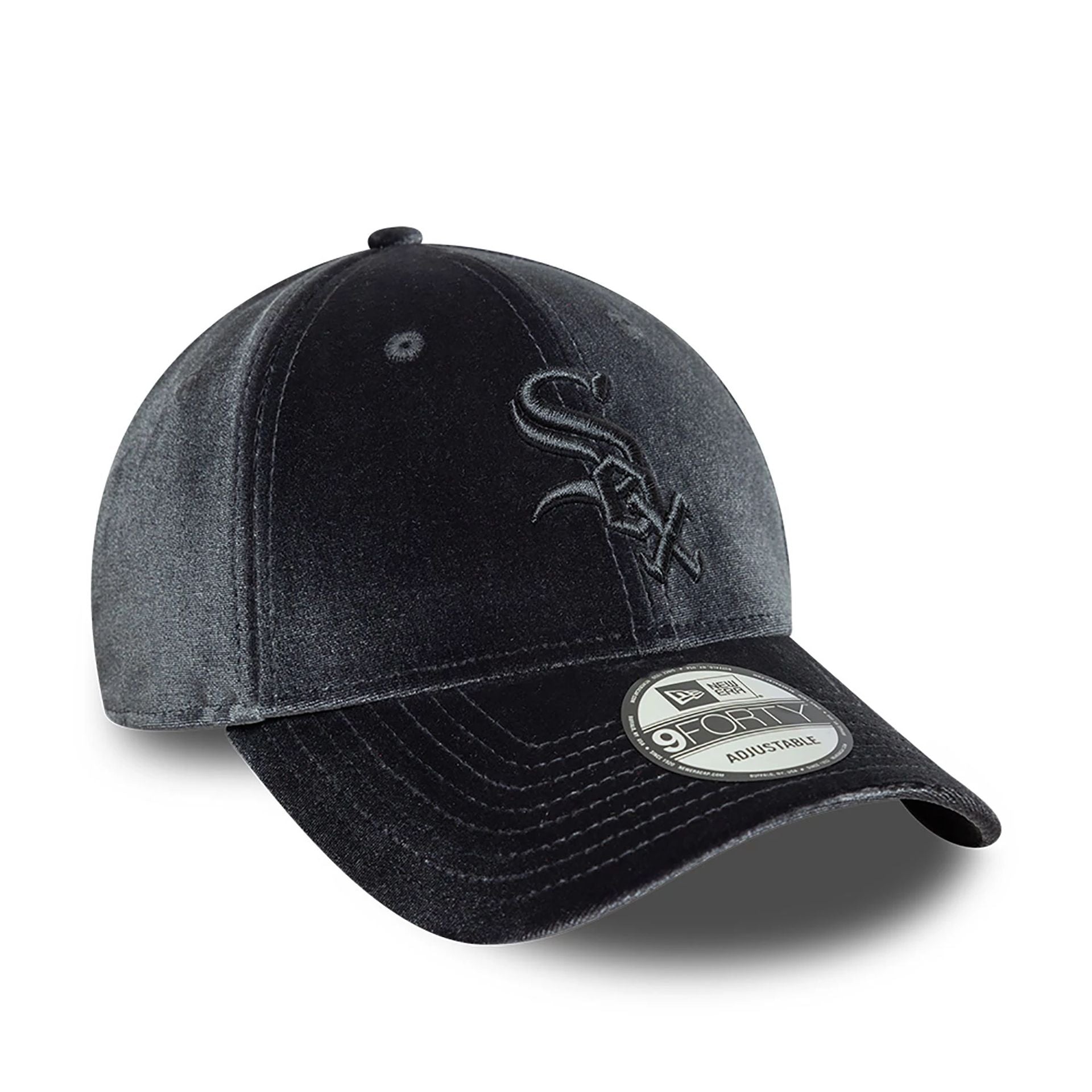 This is a Chicago White Sox Tonal Velvet Dark Grey 9FORTY Adjustable Cap 3