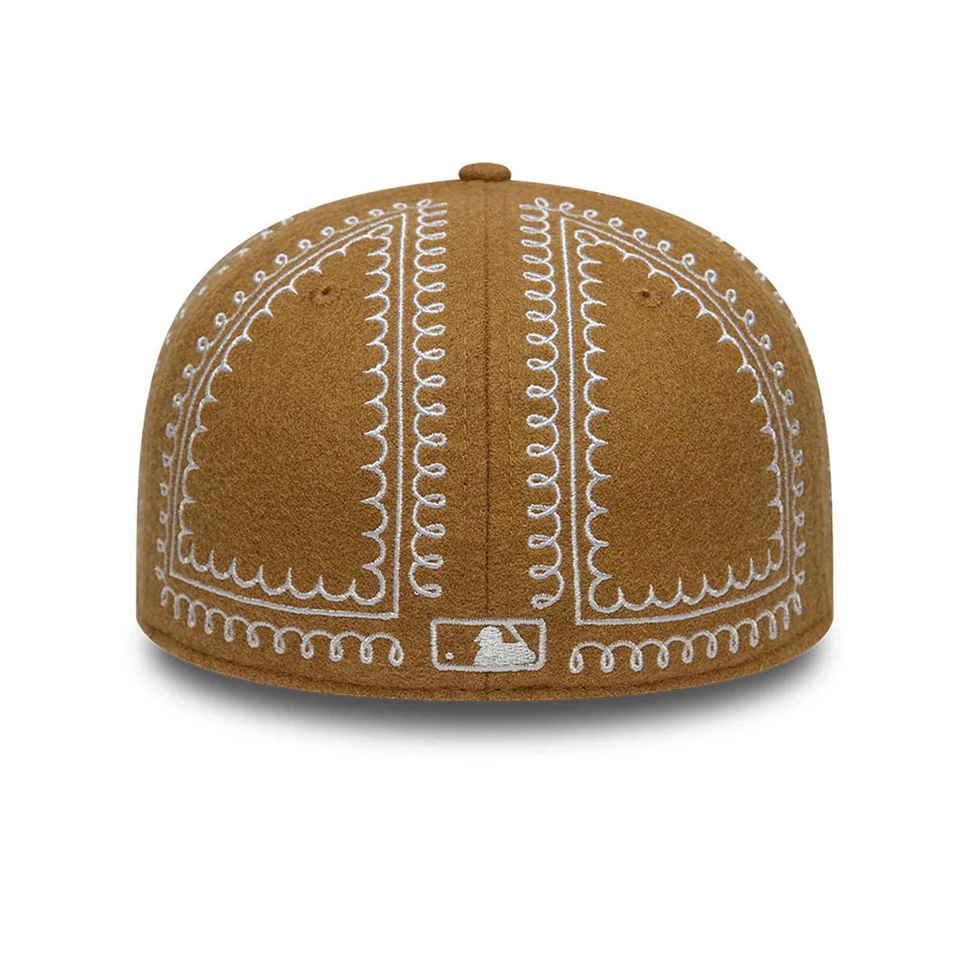 This is a LA Dodgers Gingerbread Beige 59FIFTY Fitted Cap 4