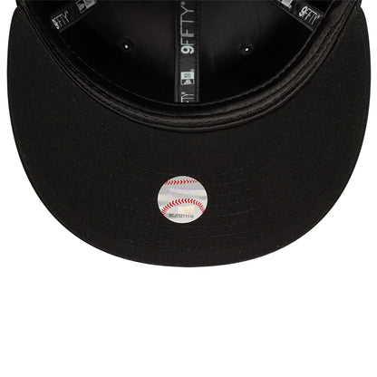 This is a Detroit Tigers Satin Lined Black 9FIFTY Snapback Adjustable Cap 7