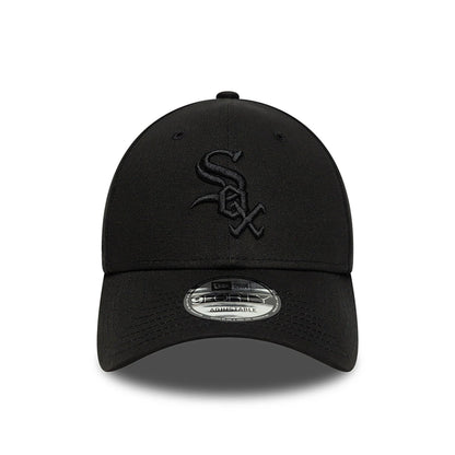 This is a Chicago White Sox Satin Lined Black 9FORTY Adjustable Cap 2