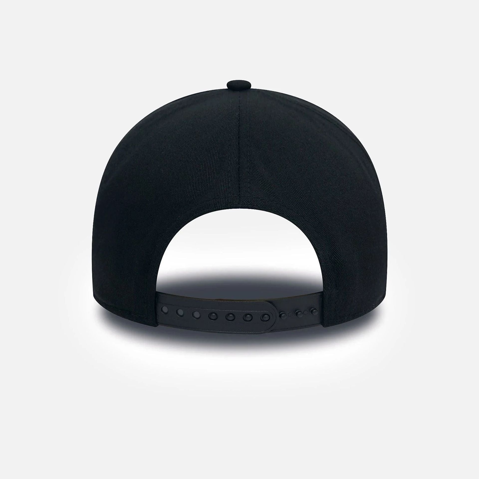 This is a Oakland Athletics Glow In The Dark Sugar Skull Black 9FORTY E-Frame Adjustable Cap 7