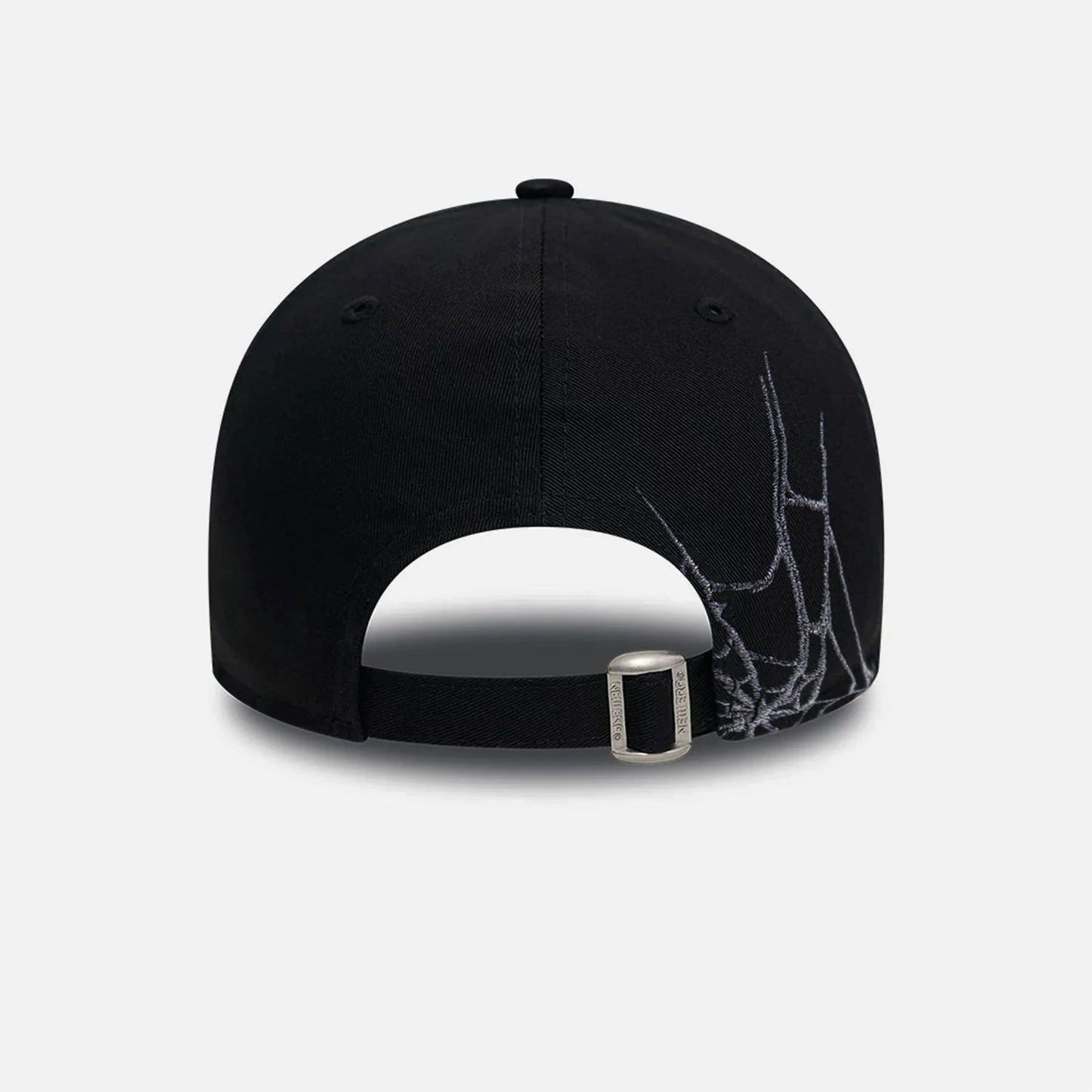 This is a New York Yankees Halloween Spider Web Black 9FORTY Adjustable Cap 4