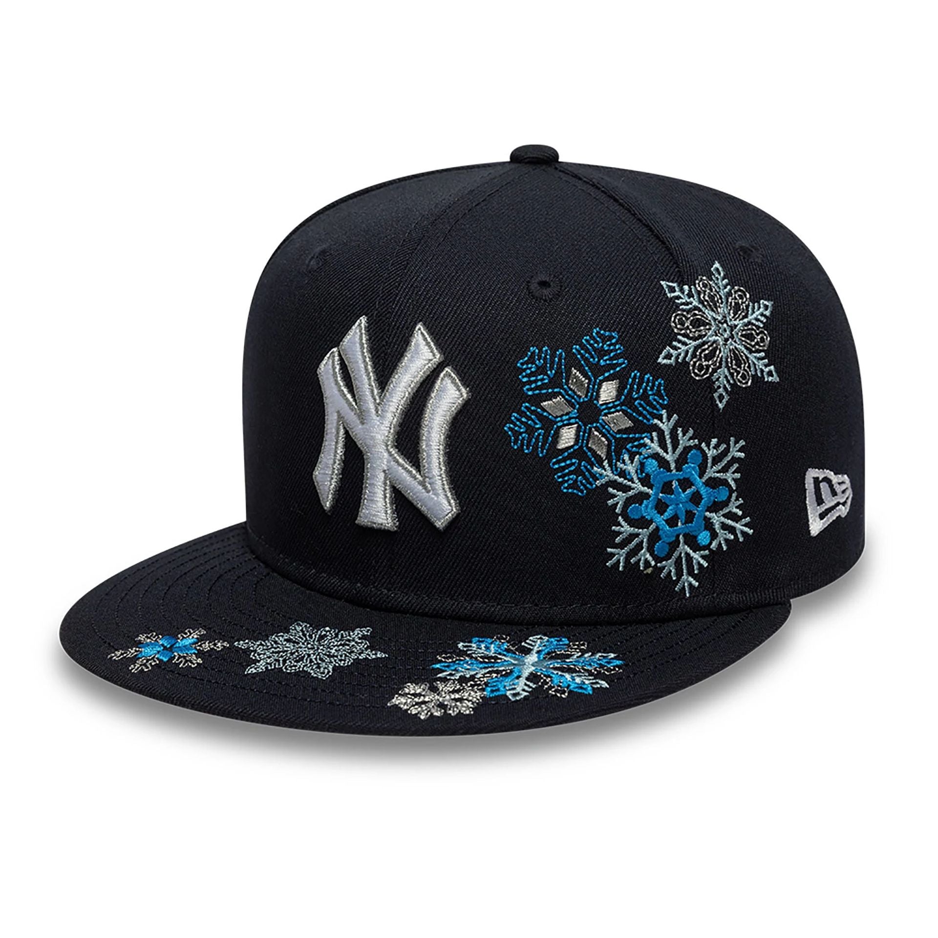 This is a New York Yankees Winter Navy 59FIFTY Fitted Cap 1