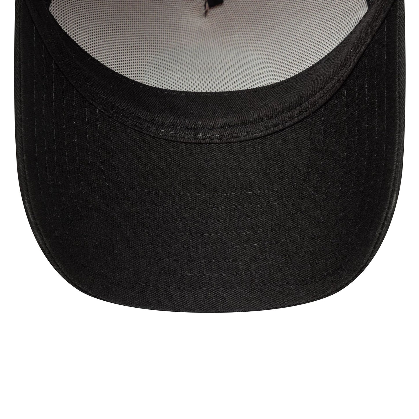 This is a Paris Saint Germain Contrast Black 9FORTY E-Frame Trucker Adjustable Cap 4