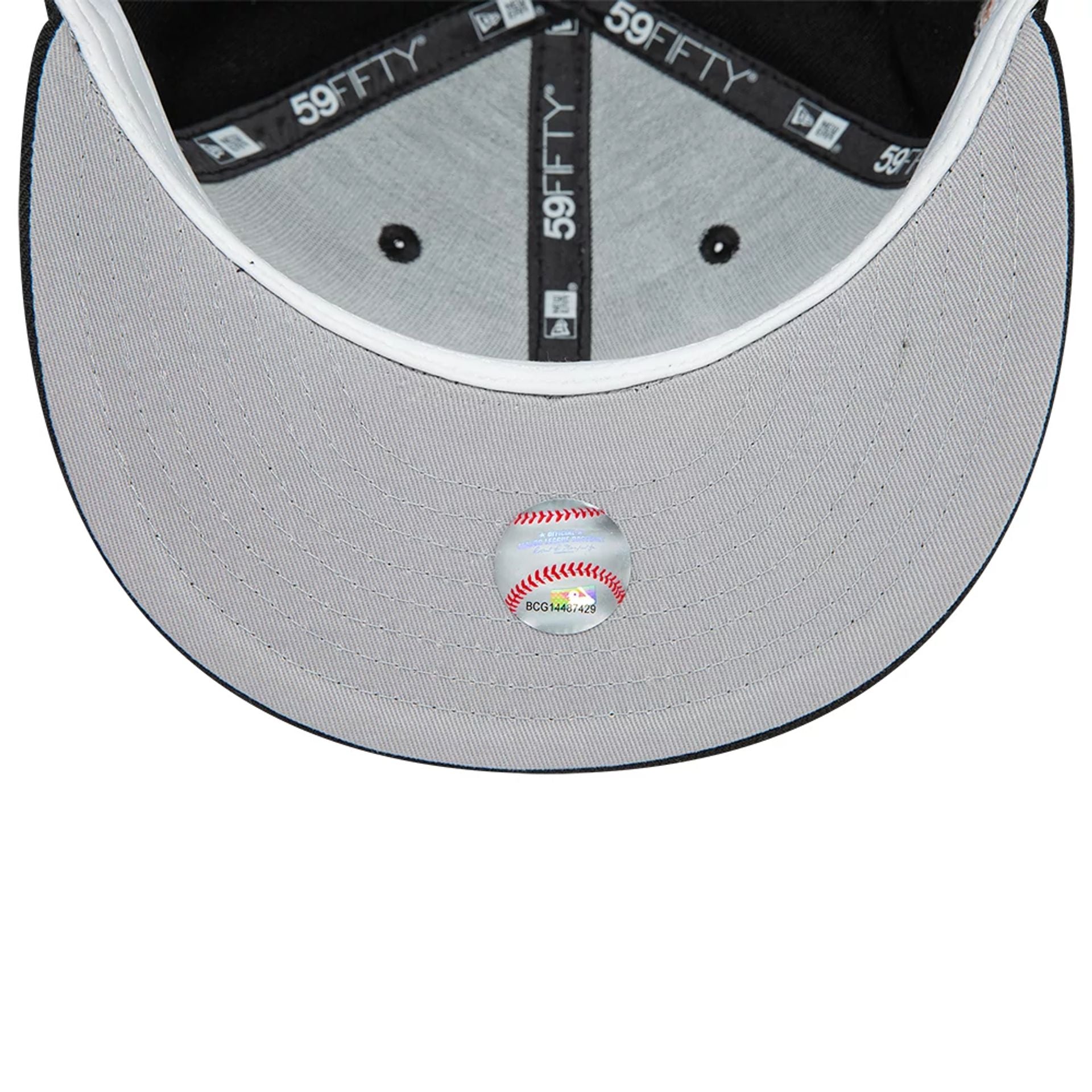 This is a Tampa Bay Rays MLB Pop Visor Black 59FIFTY Fitted Cap 2