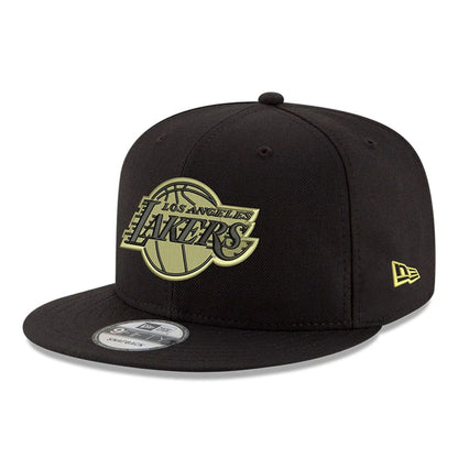 This is a LA Lakers Black Gold Black 9FIFTY Snapback Cap 1