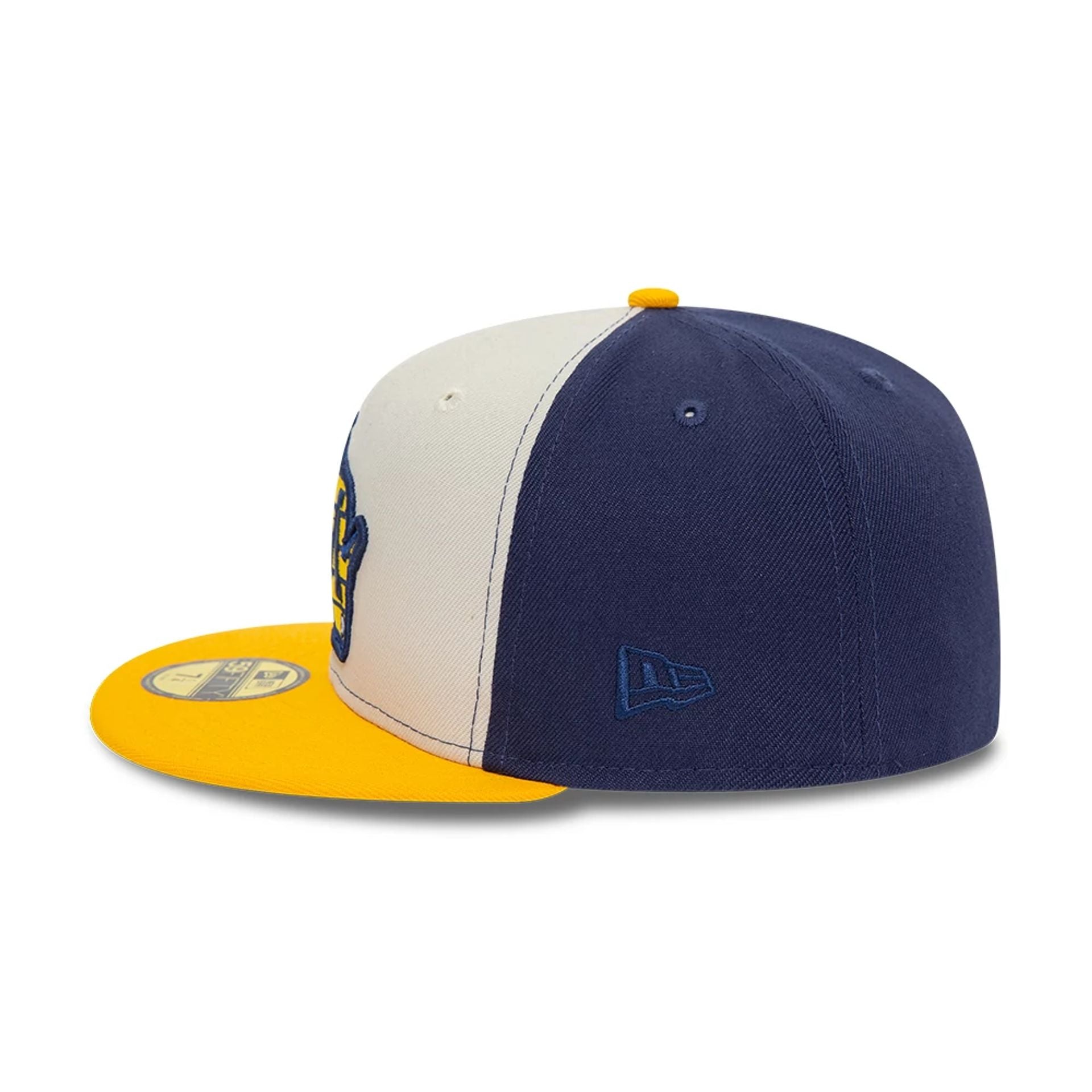 This is a Milwaukee Brewers MLB Chrome White 59FIFTY Fitted Cap 5