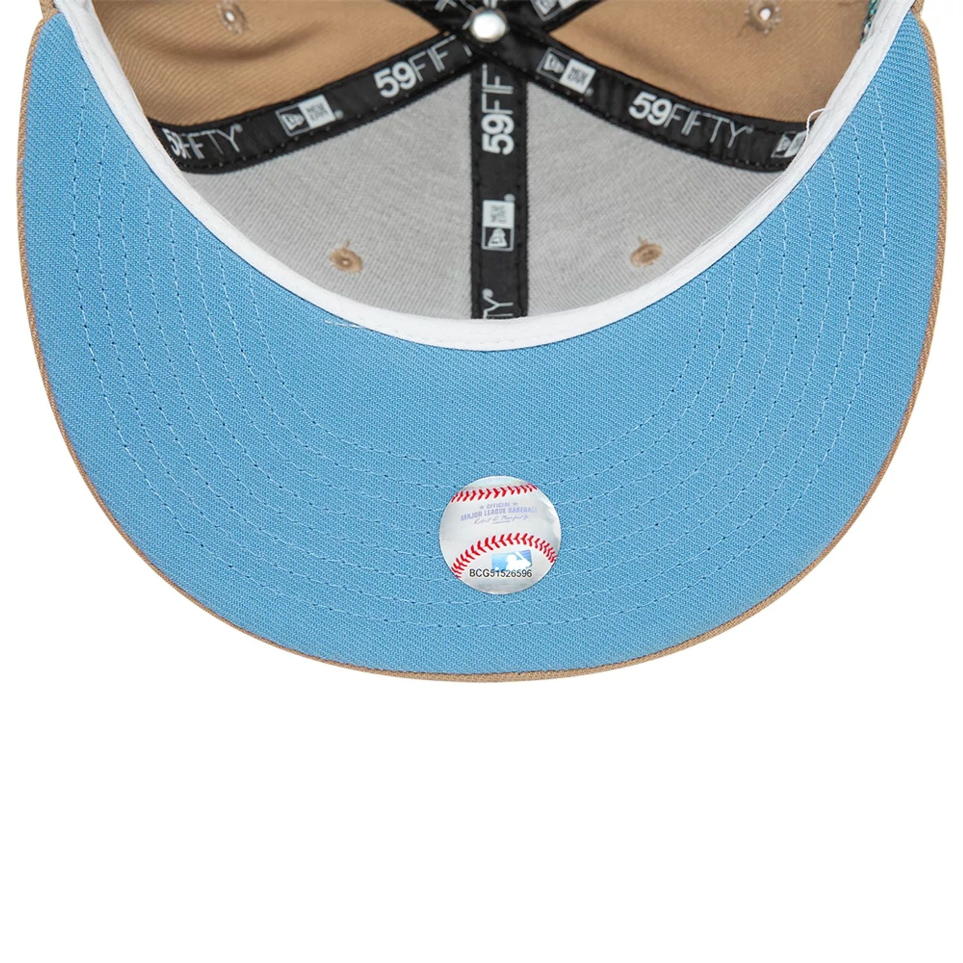 This is a Seattle Mariners MLB Blues Beige 59FIFTY Fitted Cap 2