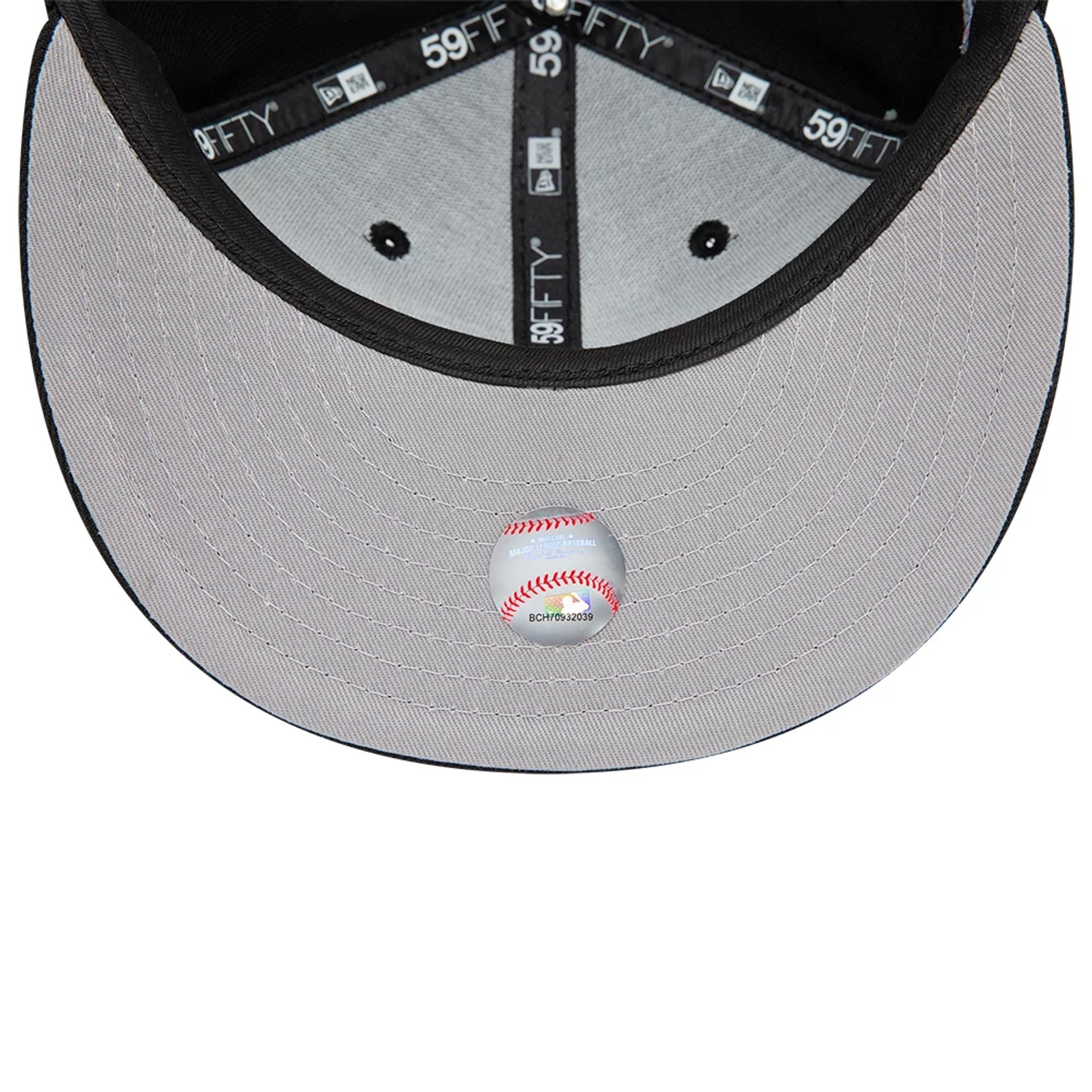 This is a Anaheim Angels Black 59FIFTY Fitted Cap 2