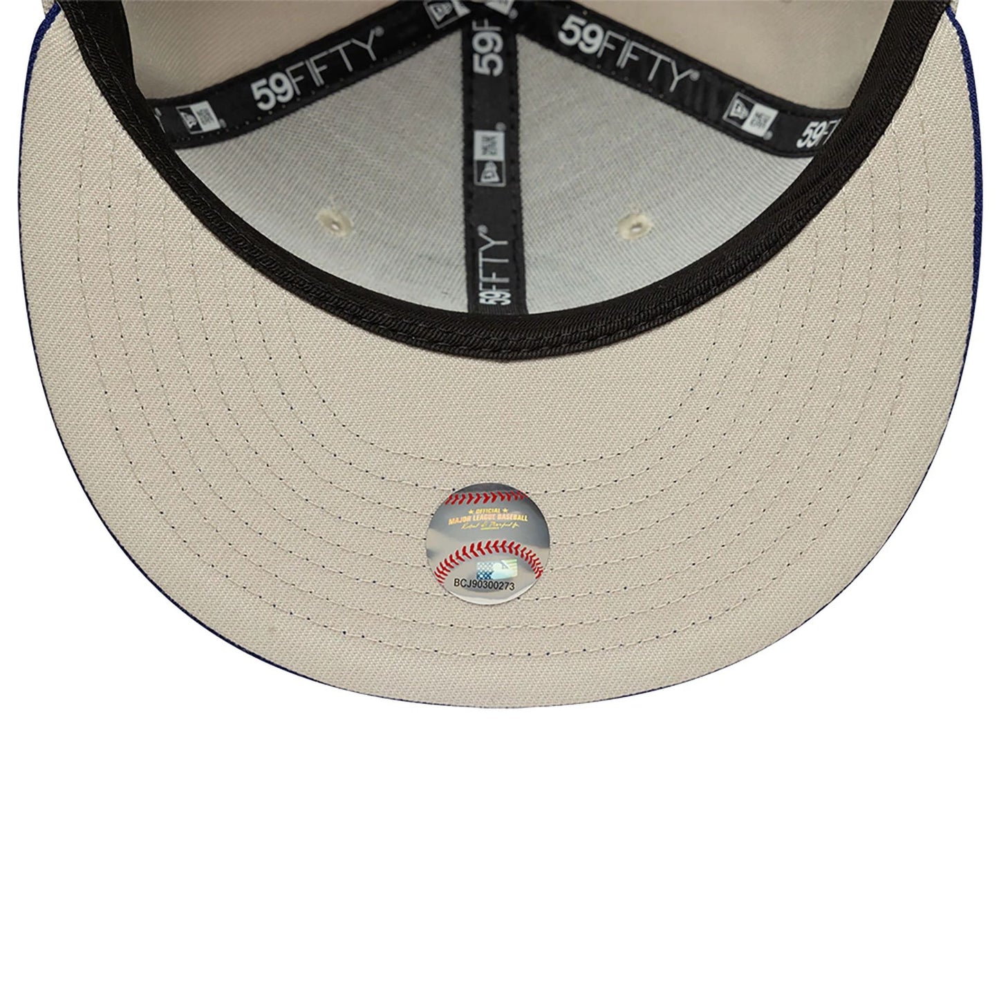 This is a LA Dodgers MLB Skull Beige 59FIFTY Fitted Cap 2