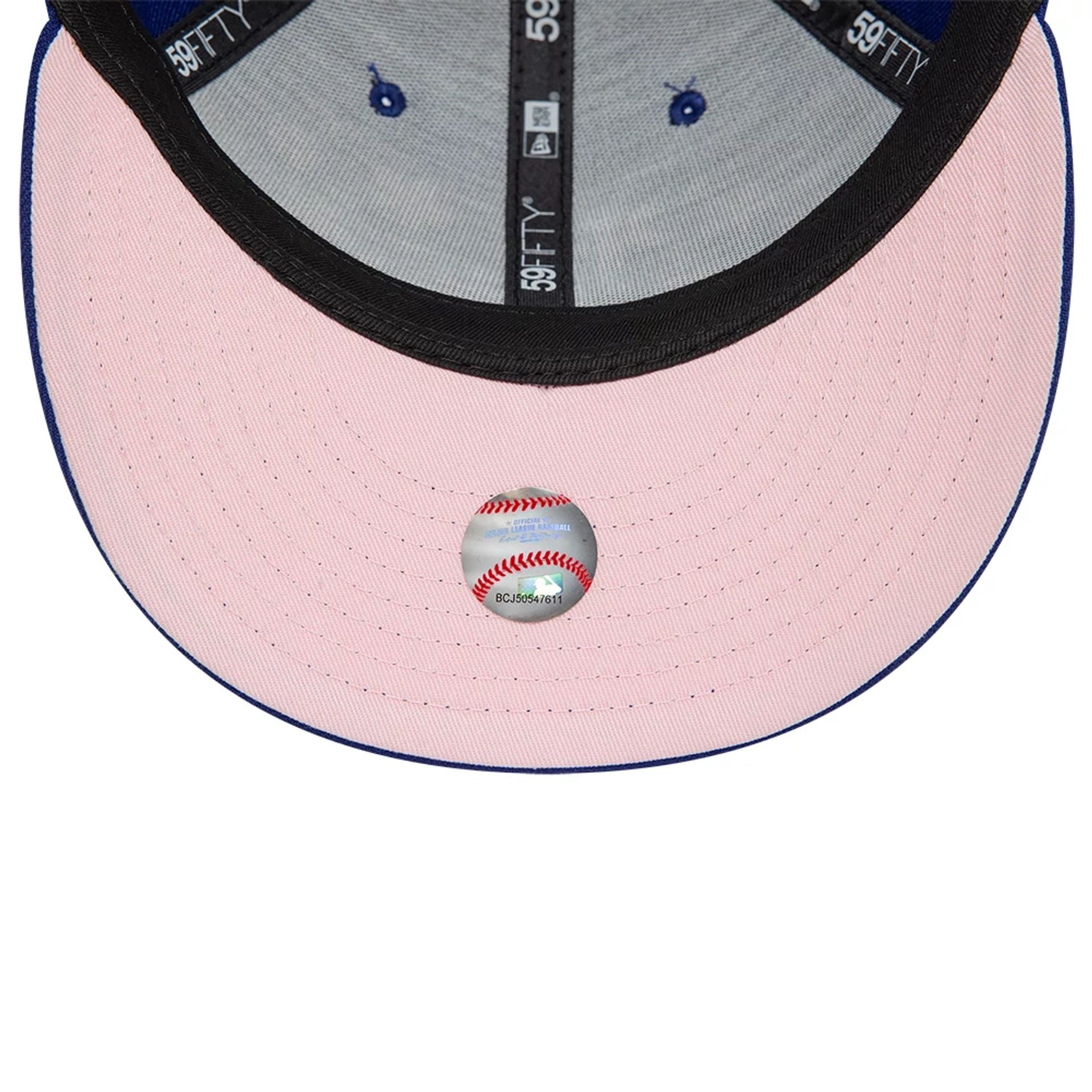 This is a LA Dodgers Cherry Blossom Dark Blue Low Profile 59FIFTY Fitted Cap 2