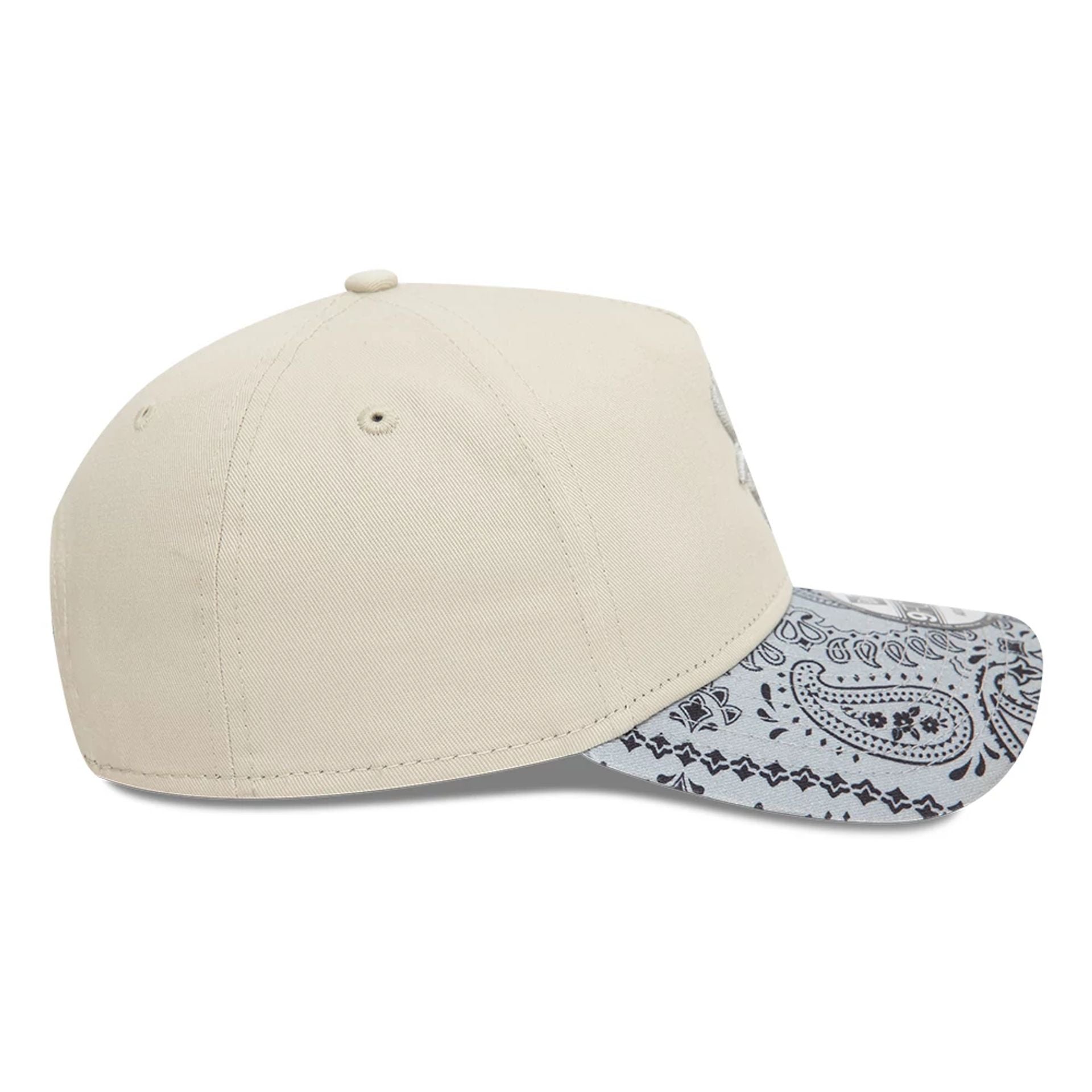 This is a Chicago White Sox Pastel Paisley Light Beige 9FORTY A-Frame Adjustable Cap 3