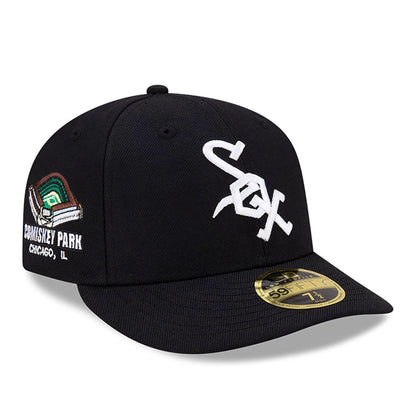 This is a Chicago White Sox MLB Team Logo Black Low Profile 59FIFTY Fitted Cap 1