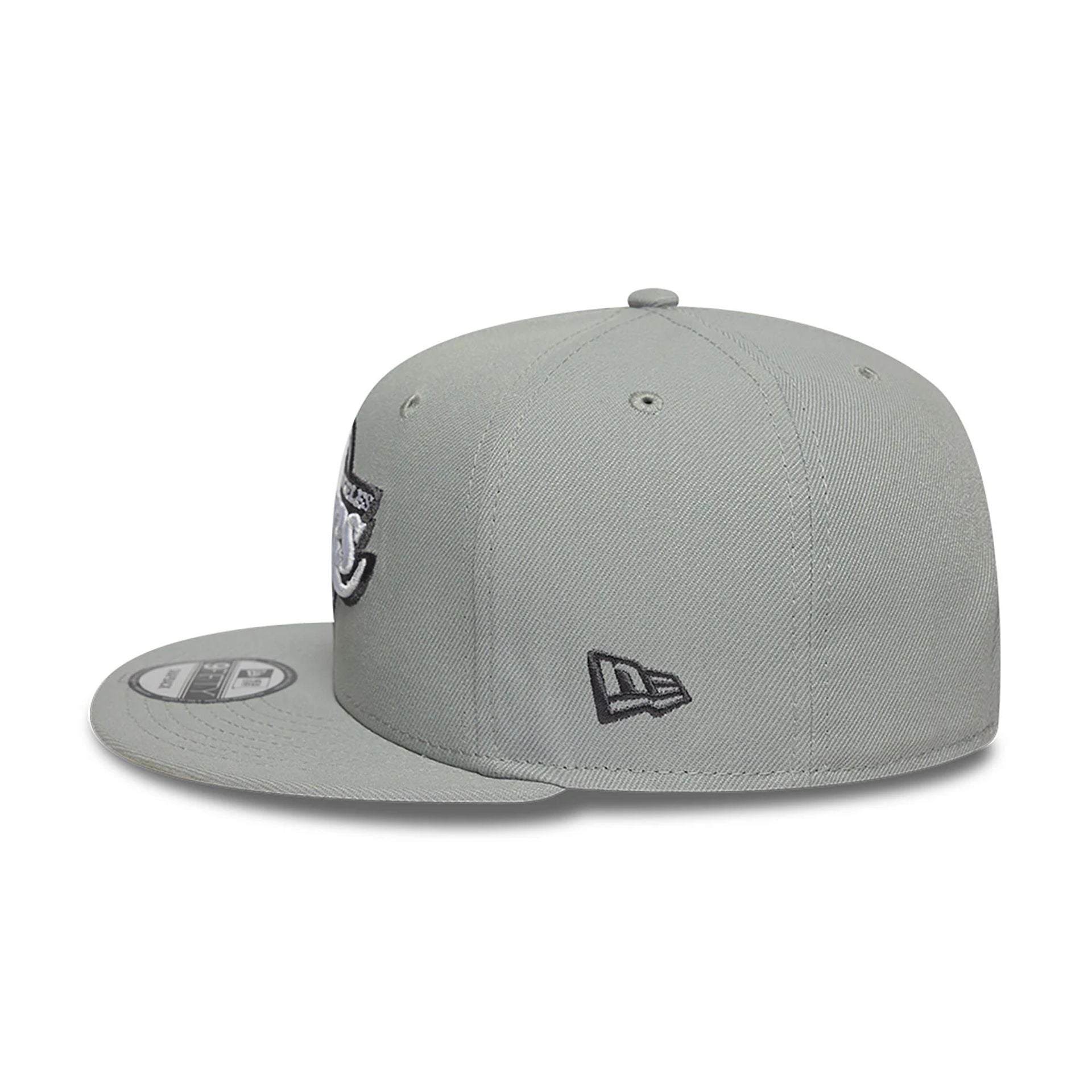 This is a LA Lakers Grey 9FIFTY Snapback Cap 7