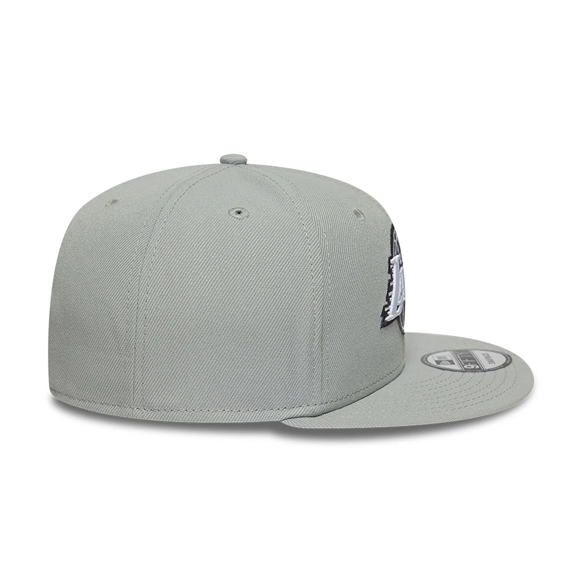 This is a LA Lakers Grey 9FIFTY Snapback Cap 6