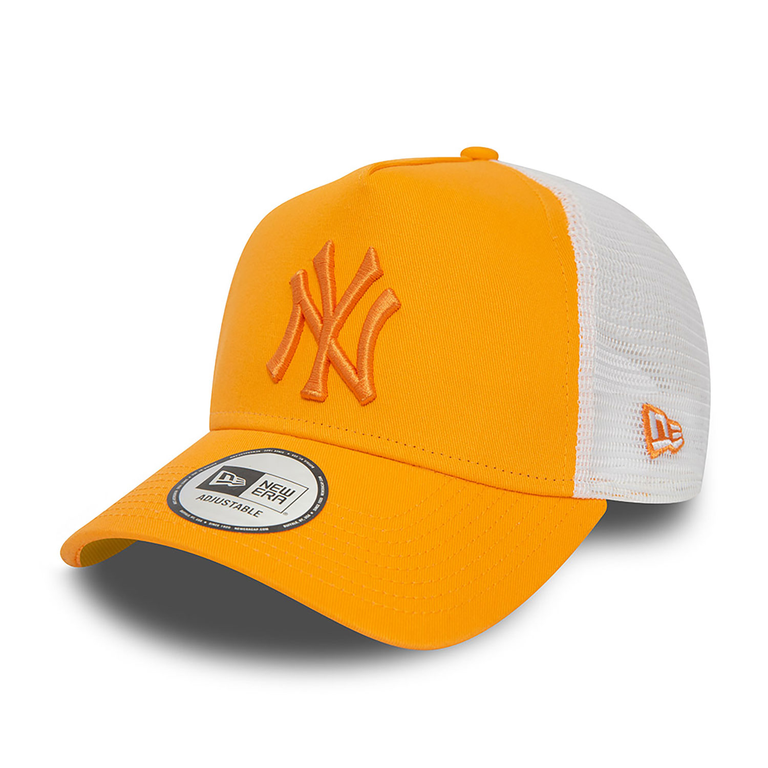 League Essential New York Yankees Trucker Cap