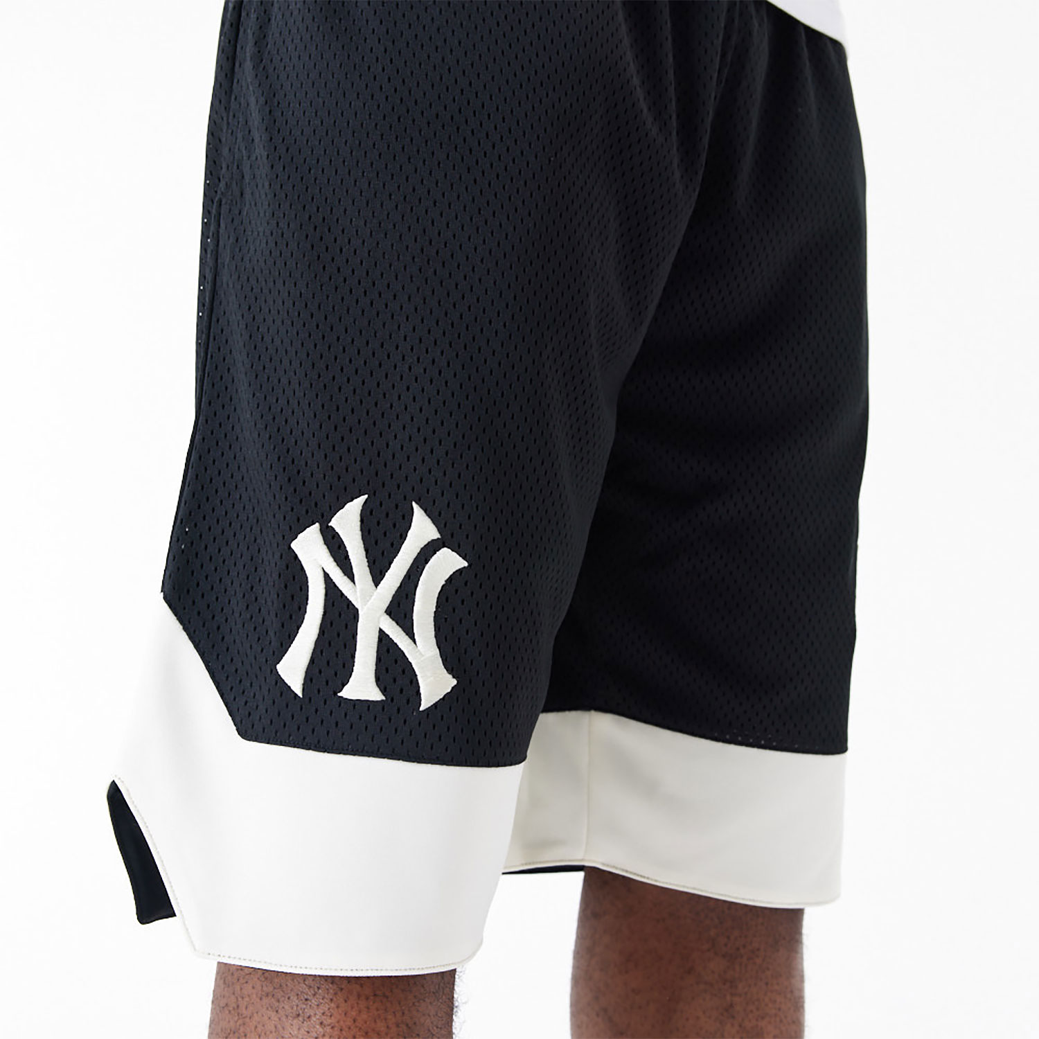 New York Yankees MLB World Series Black Mesh Shorts