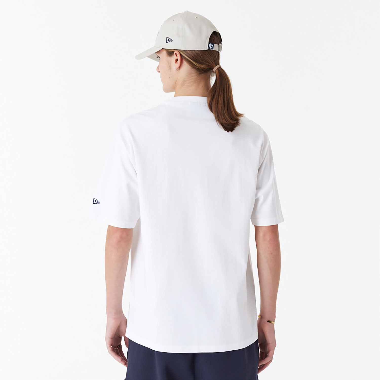 New York Yankees MLB Floral Logo White Oversized T-Shirt