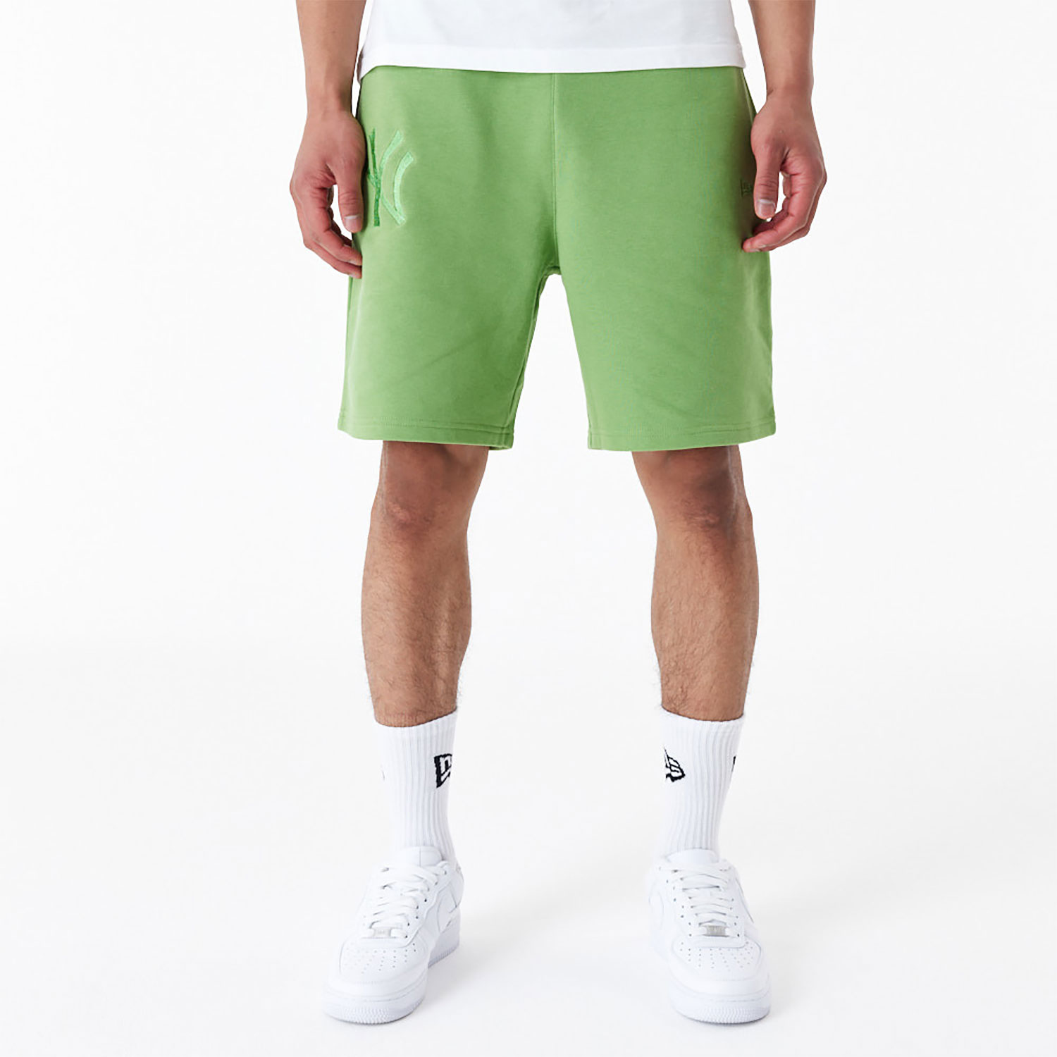 New York Yankees League Essential Green Shorts