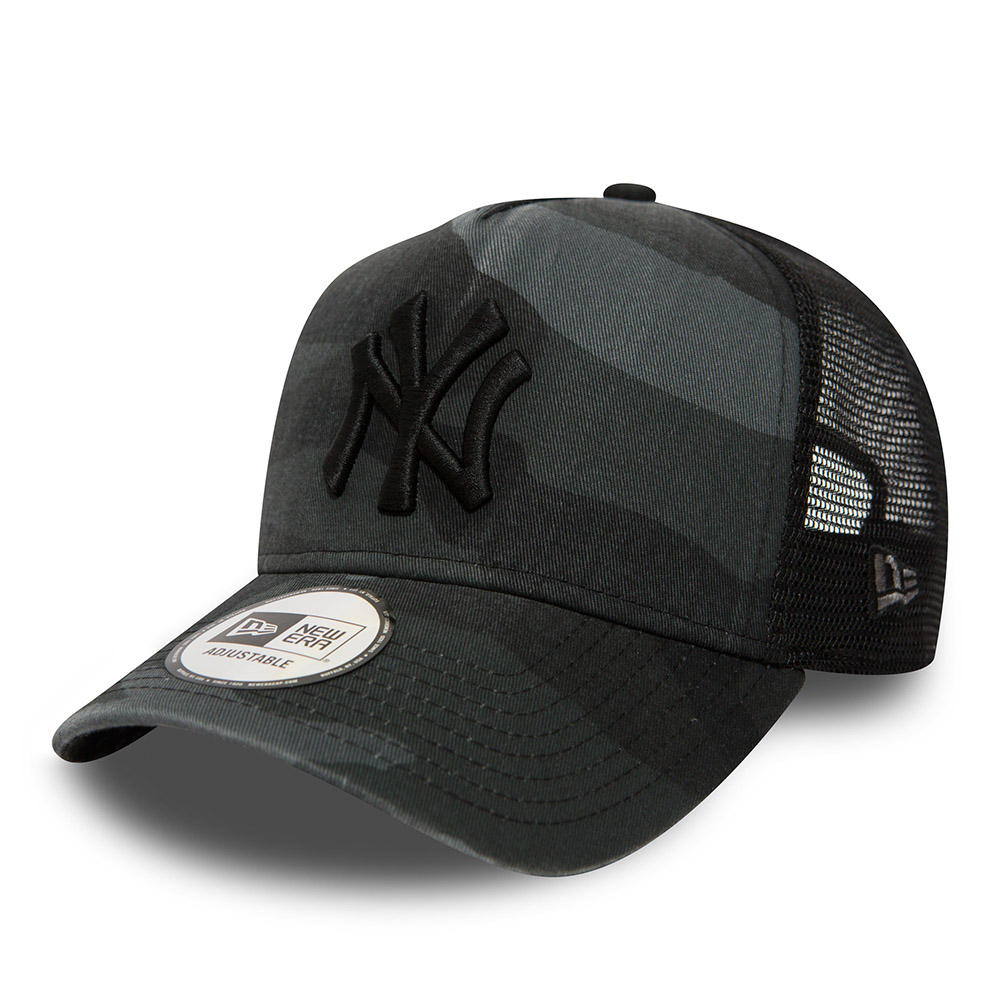 Official New Era New York Yankees Camo A-Frame Trucker Cap