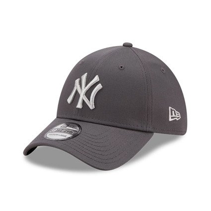 New era League Essential 3930 New York Yankees Cap Beige