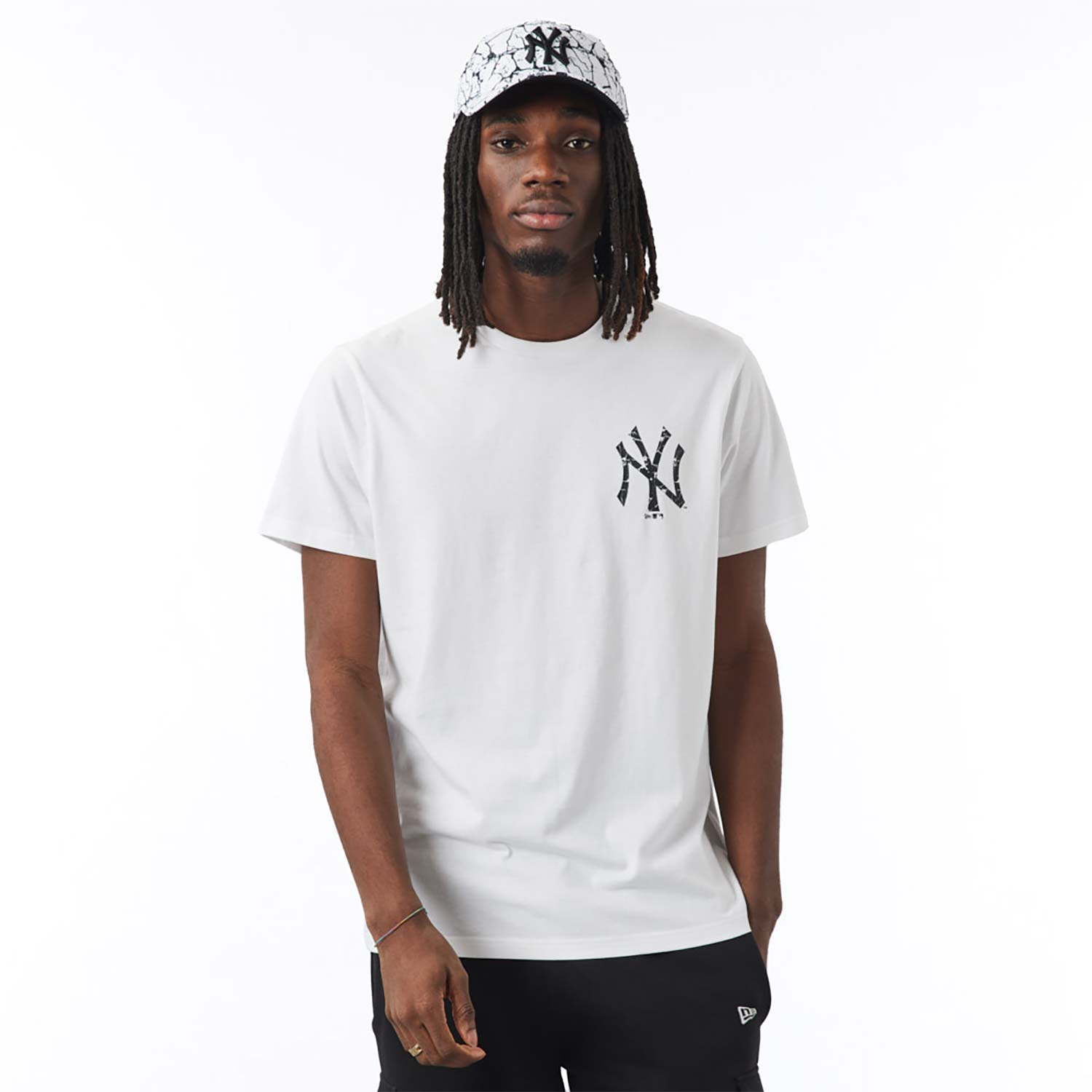 Official New Era New York Yankees MLB Seasonal Infill White T-Shirt ...