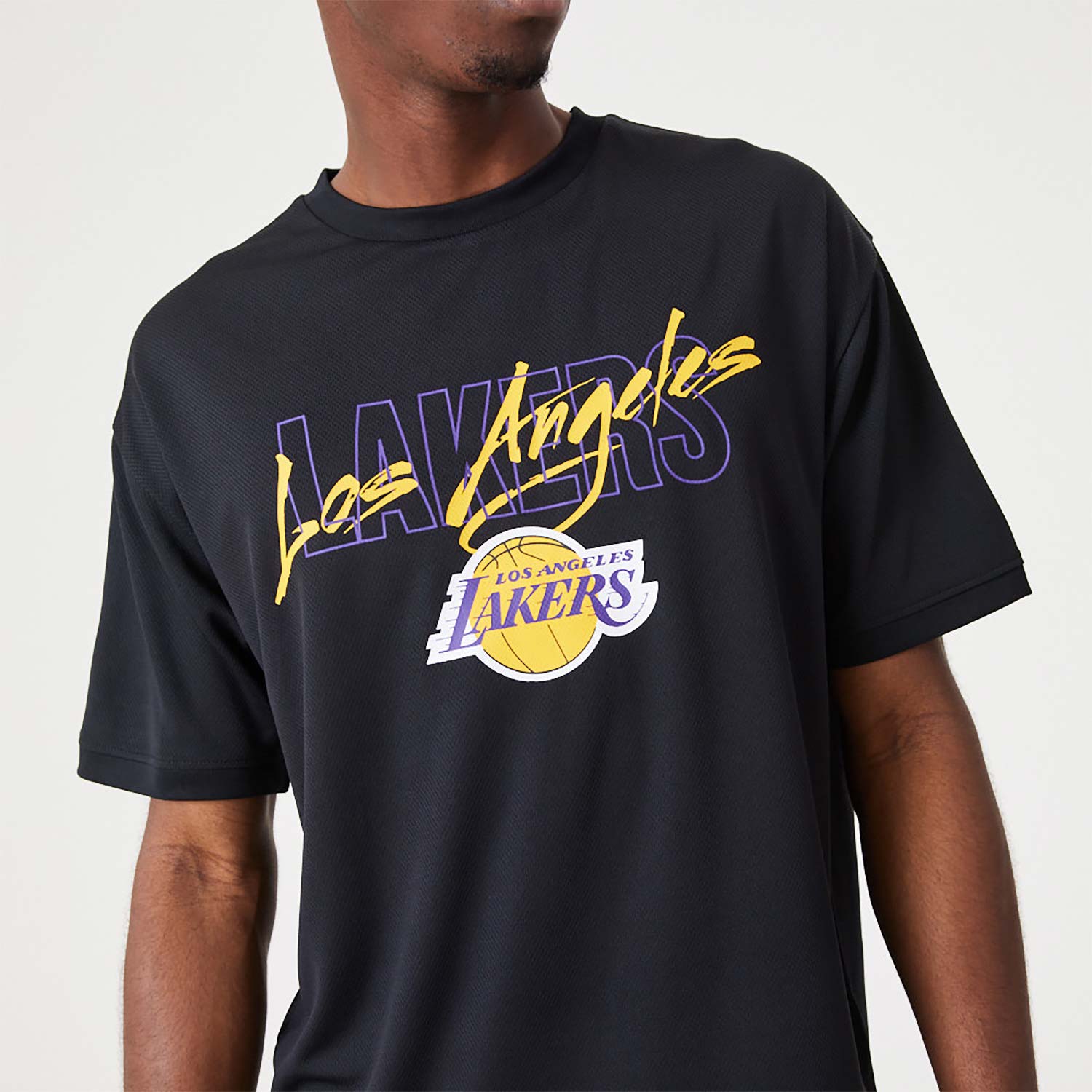 Official New Era NBA Script LA Lakers Black Oversized Tee B9218_530 ...