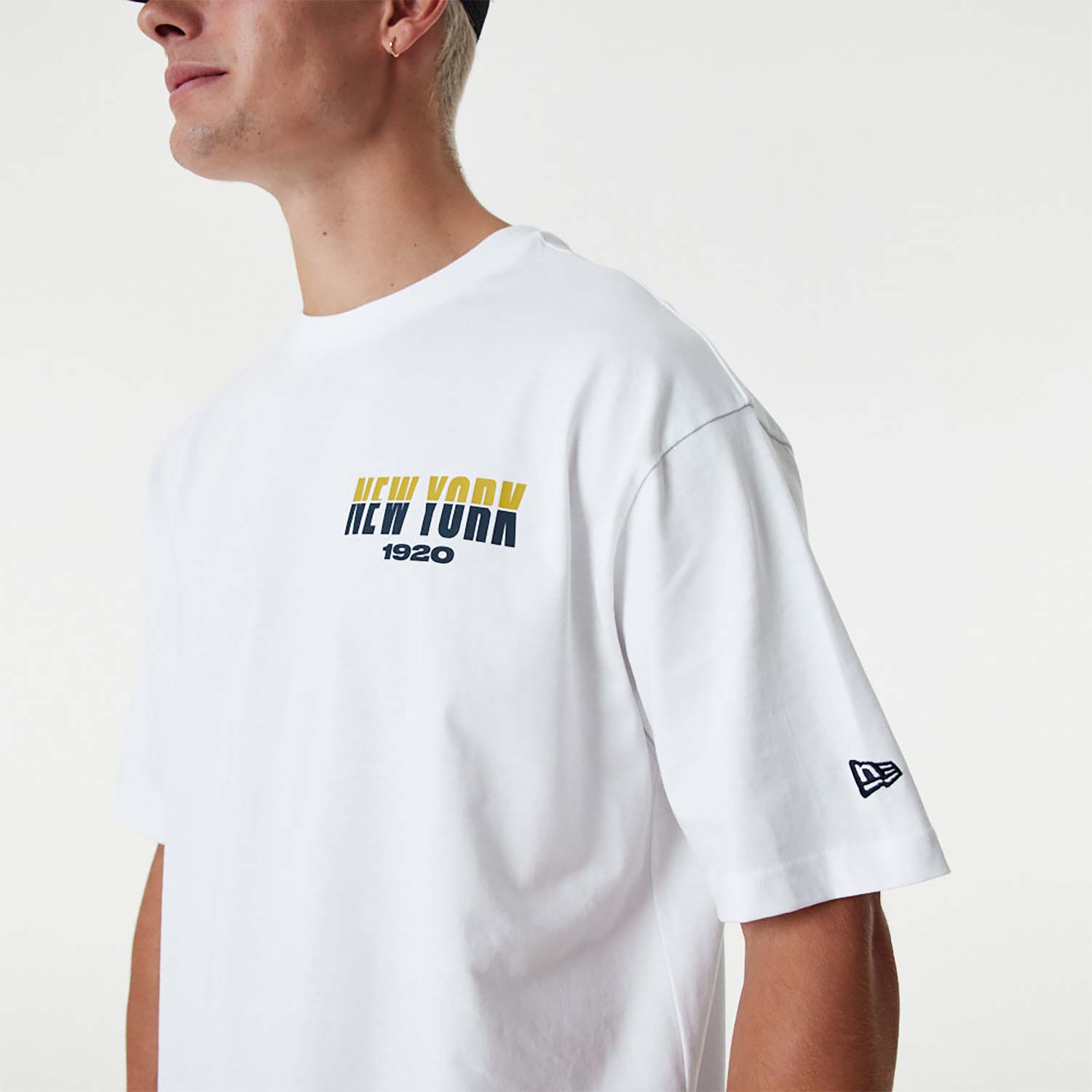 New Era New York Graphic White Oversized T-Shirt