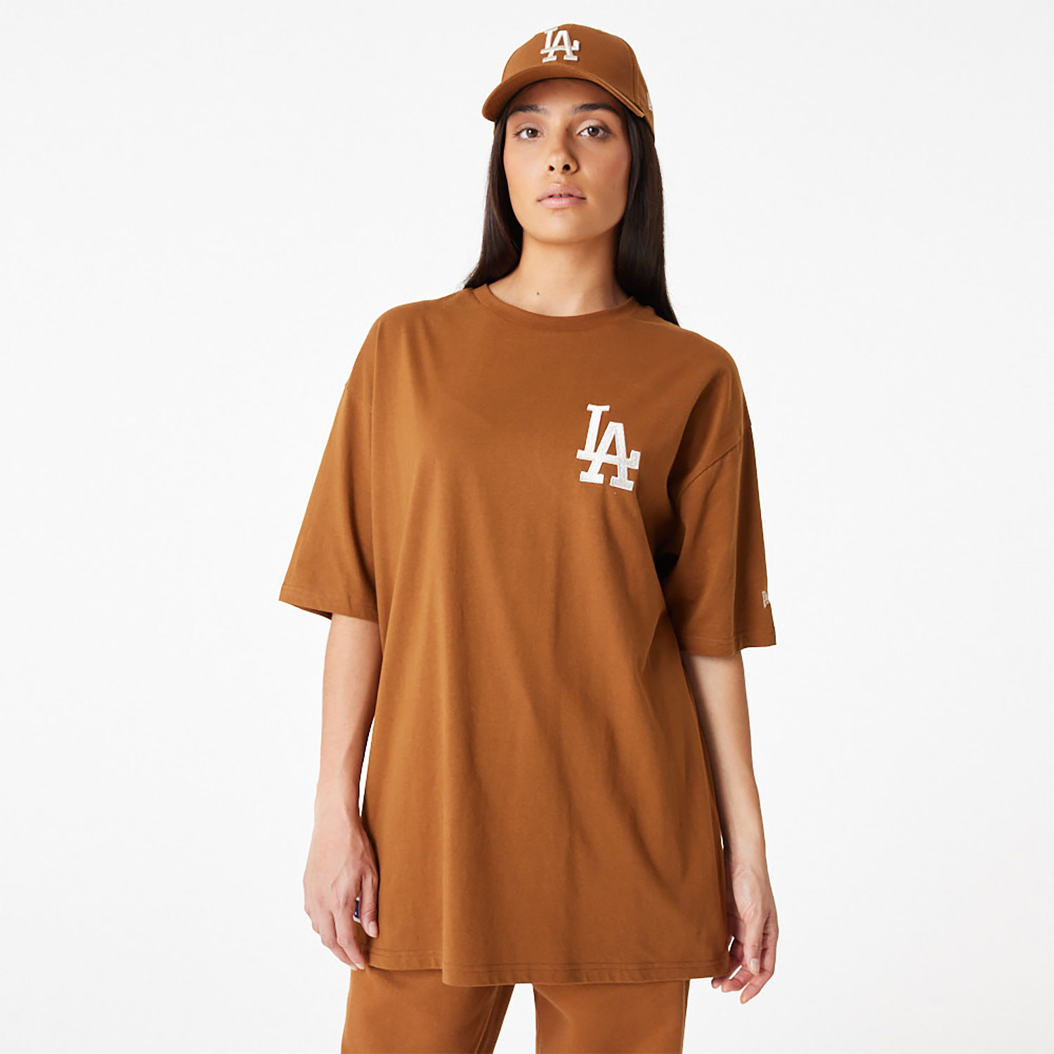 LA Dodgers League Essential Oversized Brown T-Shirt