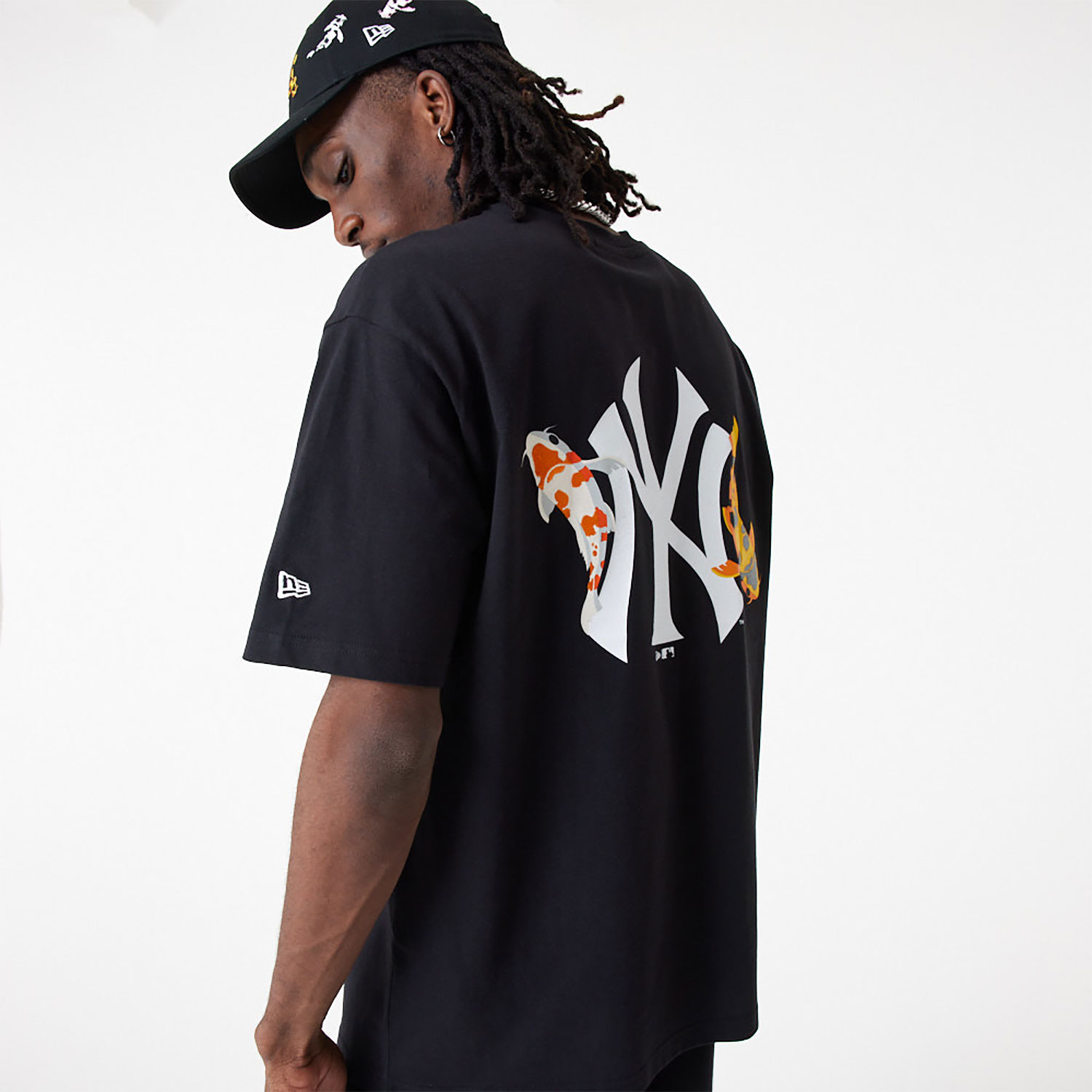 New York Yankees MLB Fish Graphic Oversized Black T-Shirt