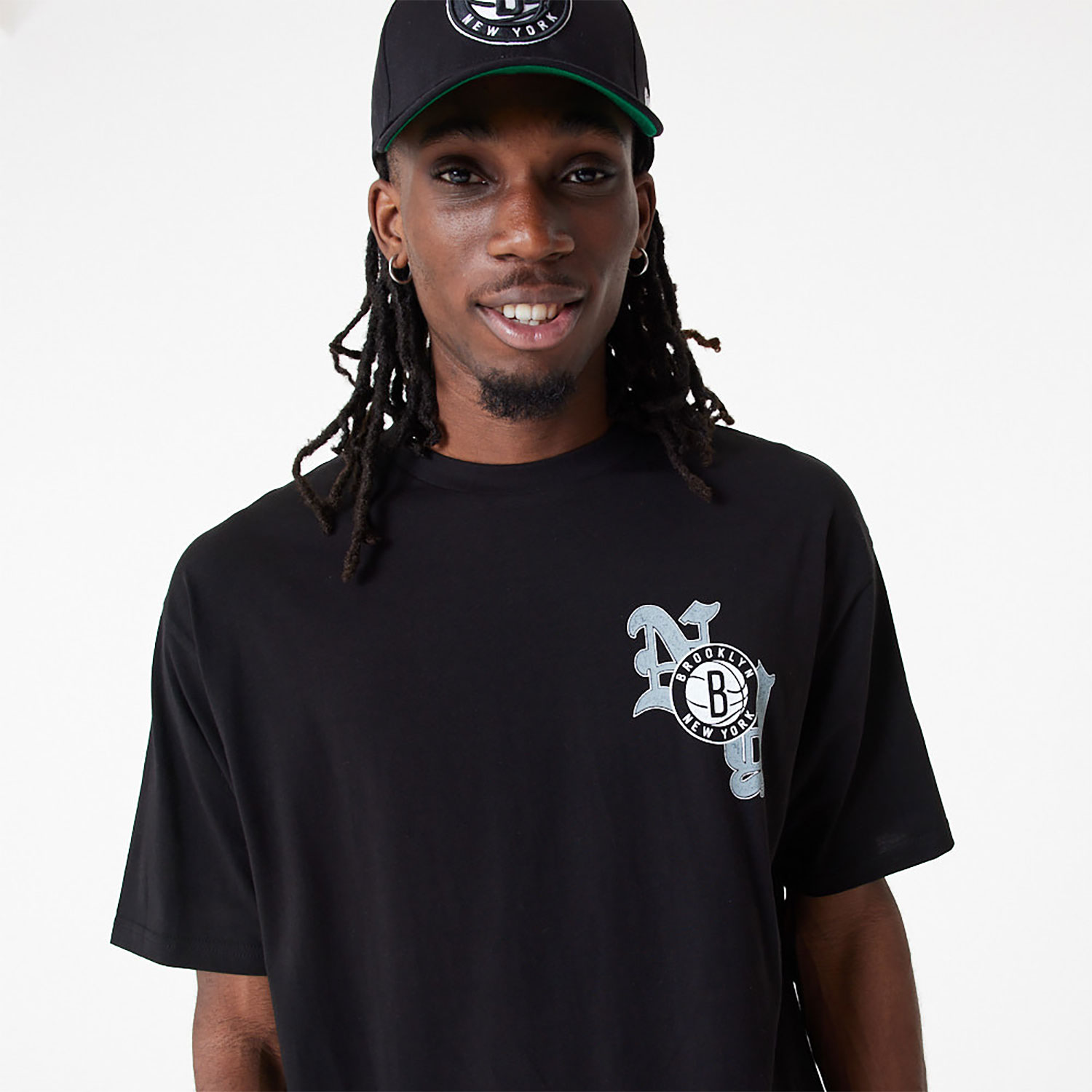 Brooklyn Nets Team Graphic Black Oversized T-Shirt