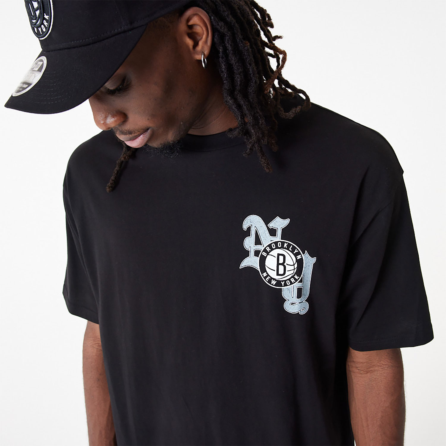 Brooklyn Nets Team Graphic Black Oversized T-Shirt