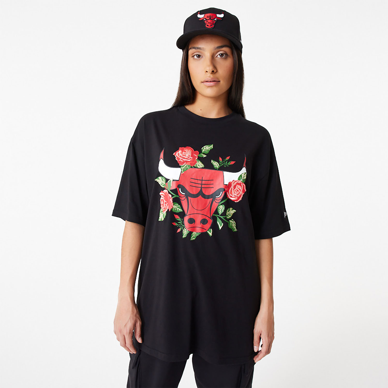 Chicago Bulls Floral Graphic Black Oversized T-Shirt