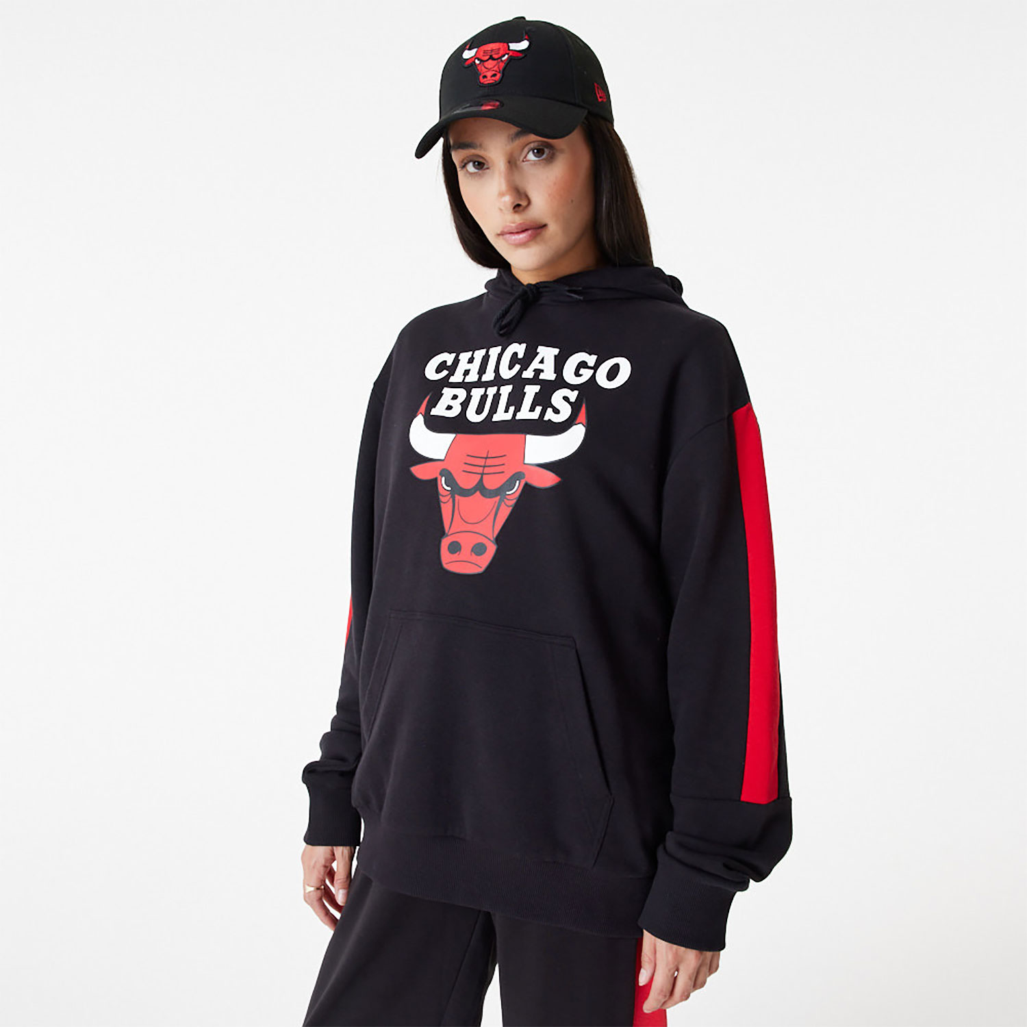 Chicago Bulls NBA Colour Block Black Pullover Hoodie