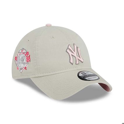 Women's New Era Cream New York Yankees Floral 9TWENTY Adjustable Hat