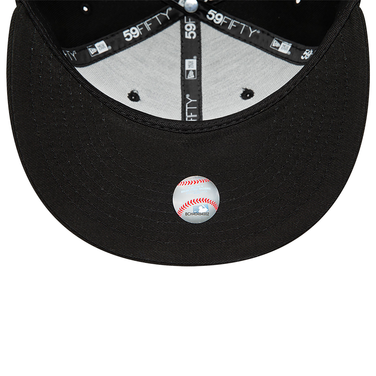 Boston Red Sox MLB Black on Black 59FIFTY Fitted Cap